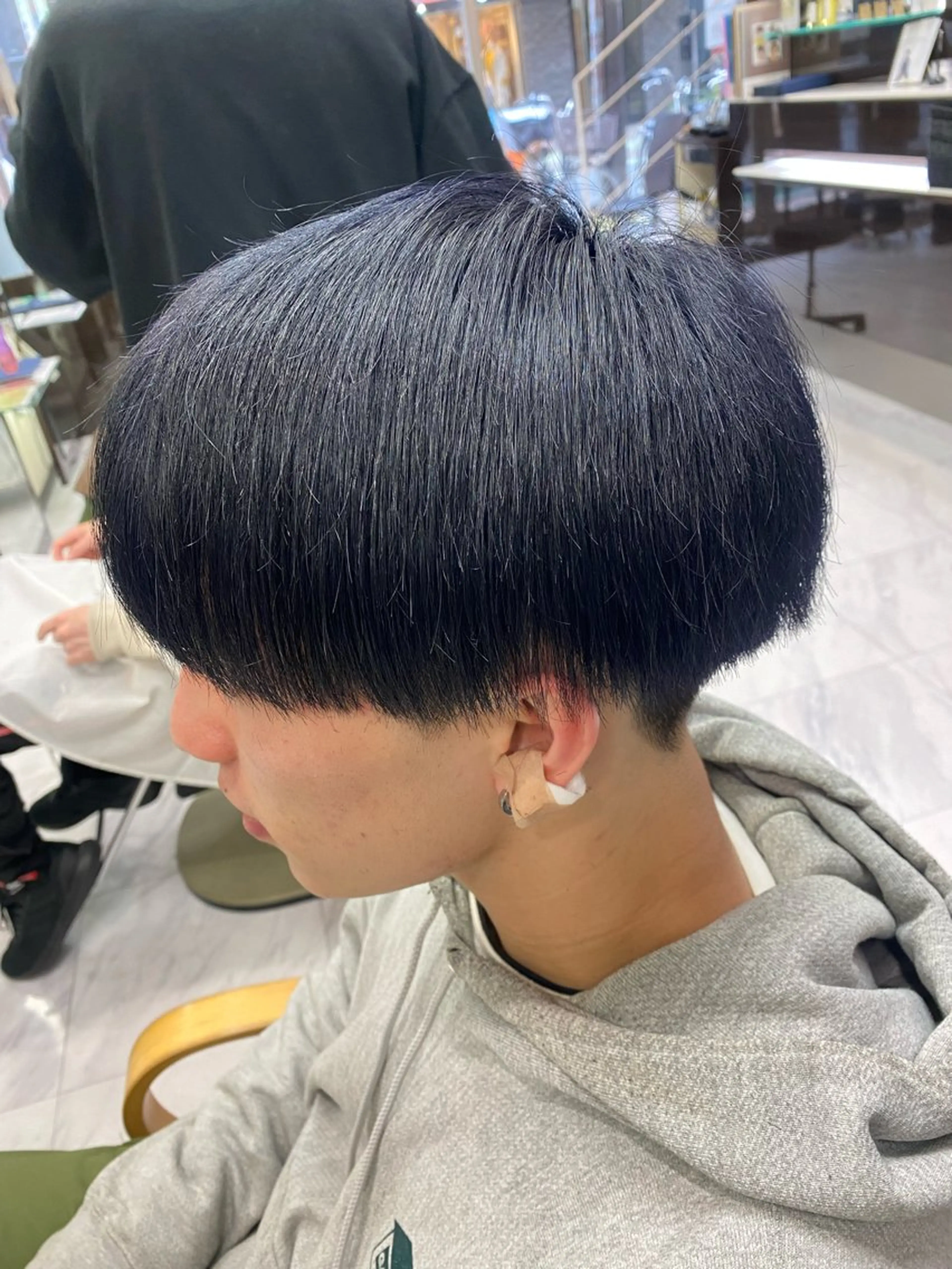 カラー メンズ メンズパーマ メンズツイストパーマ 波巻きパーマ ブルーカラー ネイビーカラー カット パーマ トリートメント ヘアセット 🌴パーマオタク🌴 長谷川　諒佑🌈のヘアスタイル
