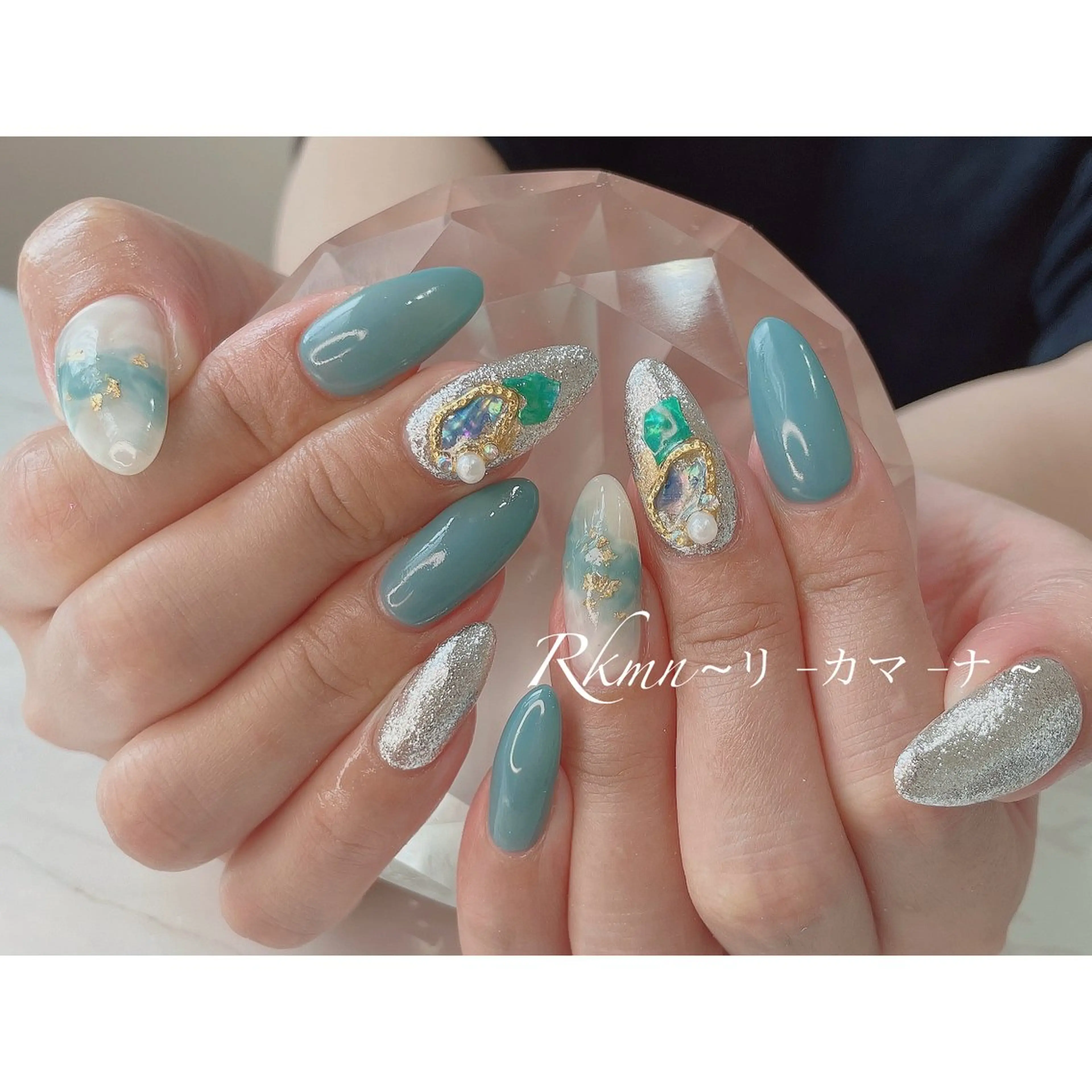 ネイル アートネイル ブルー ニュアンスネイル 春ネイル ハンドネイル フットネイル ハンドケア Rkmn ~リ-カマ-ナ~のネイルデザイン