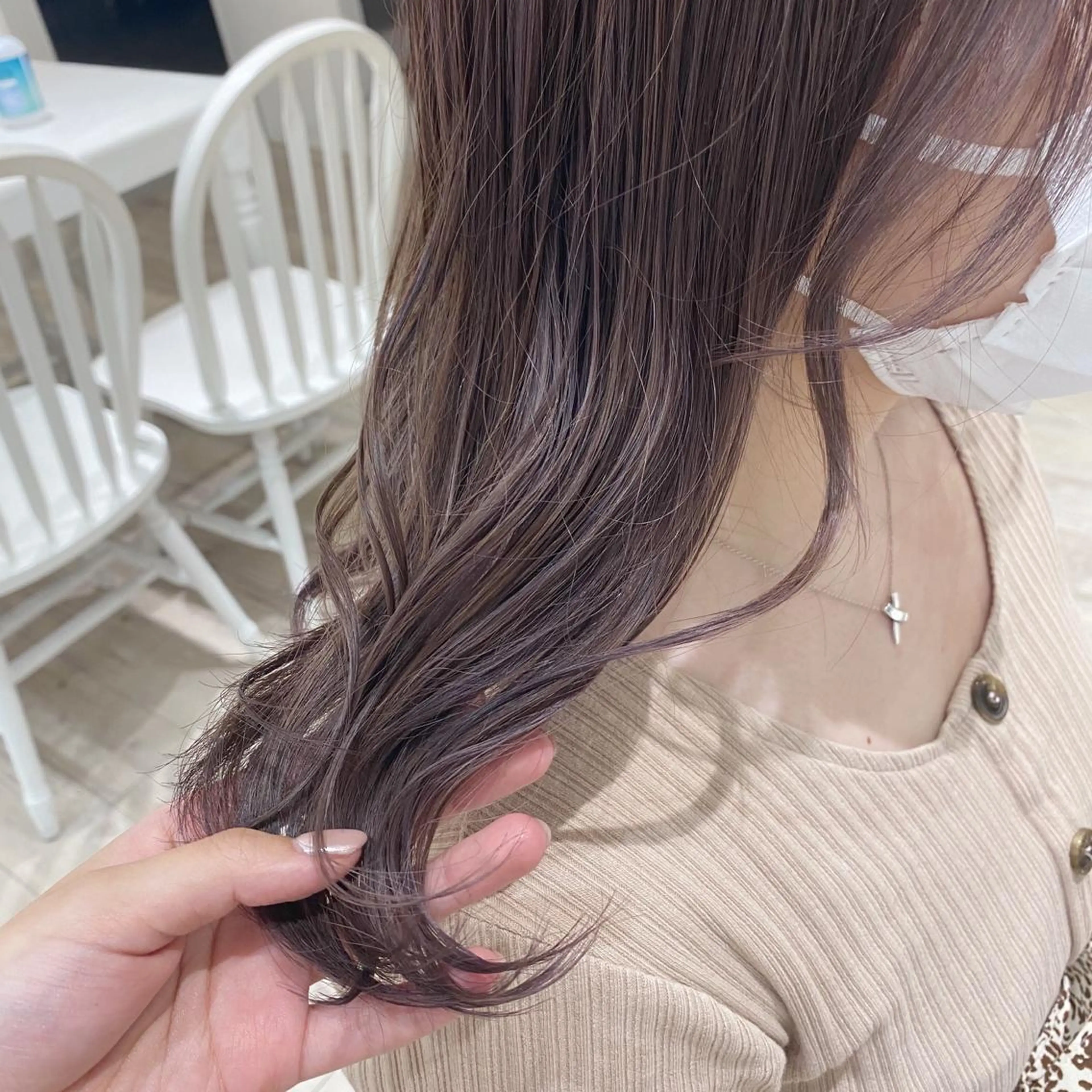 セミロング カラー ヘアアレンジ カット ヘアカラー トリートメント ハイトーンカラー 🩷NANAのヘアスタイル
