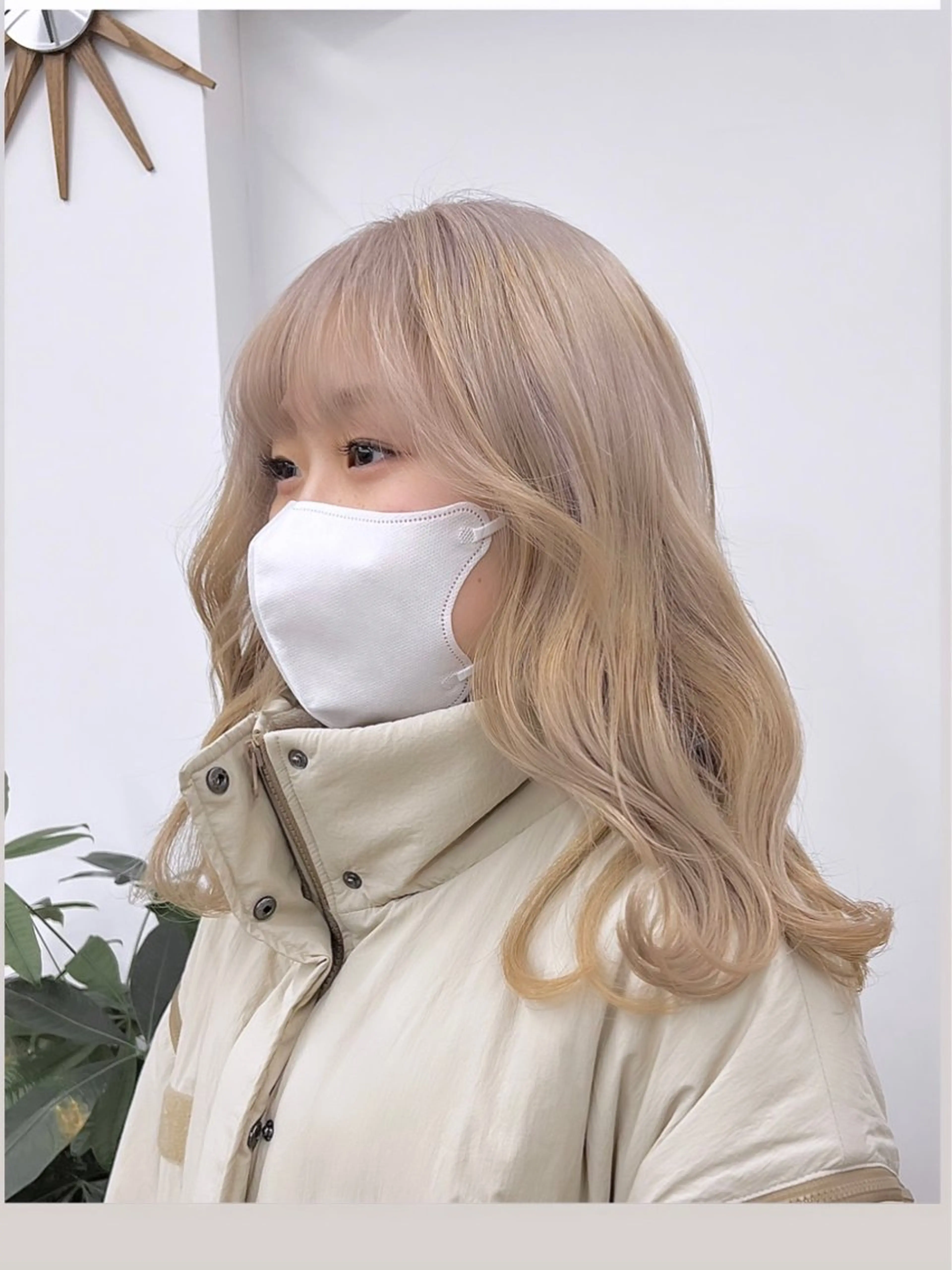 セミロング カラー ベージュカラー ブリーチ ブロンド ブラウンカラー ケアブリーチ ブリーチ　ハイトーン 特化🌈フジタハルキのヘアスタイル