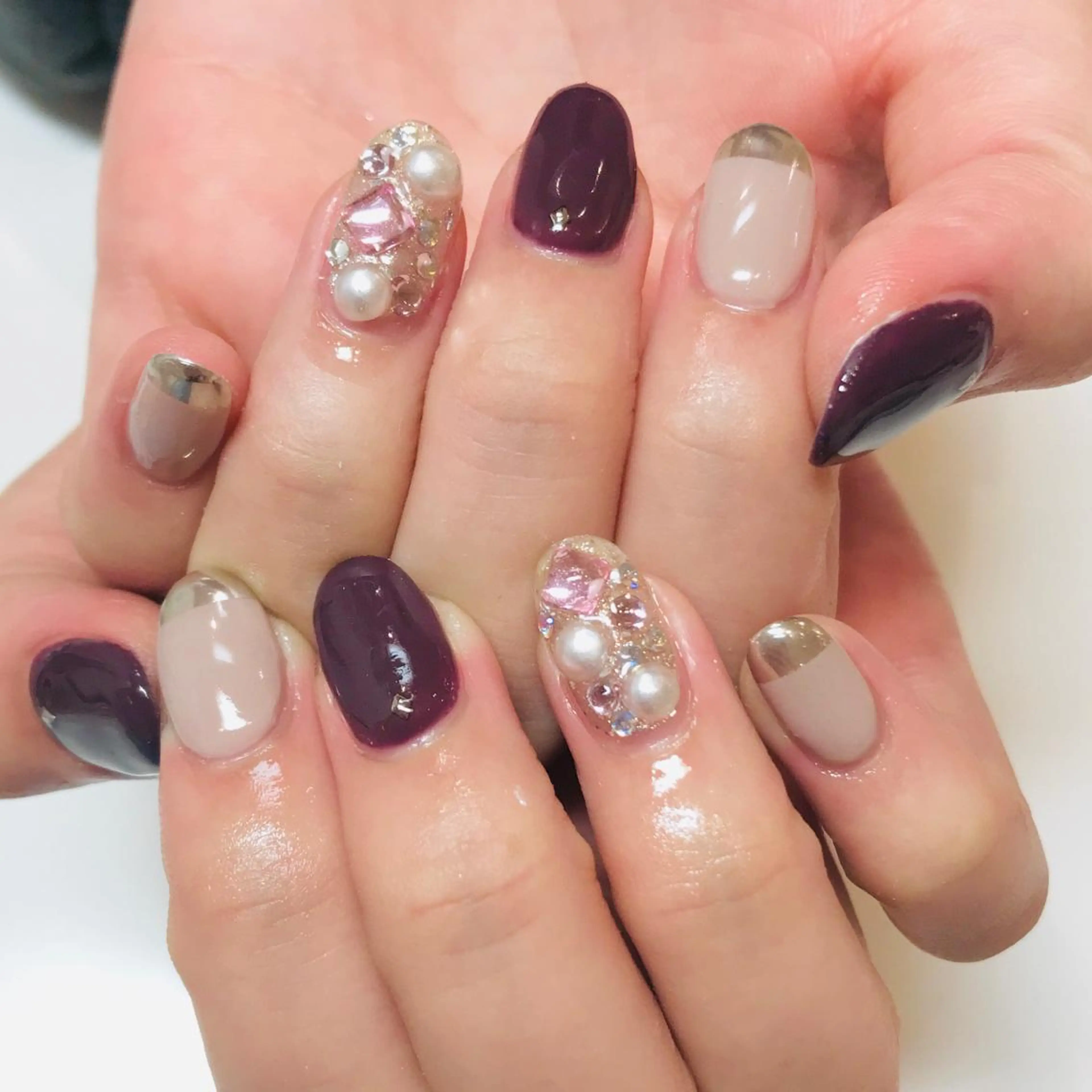 ネイル ゴージャス Yukako. Nのネイルデザイン