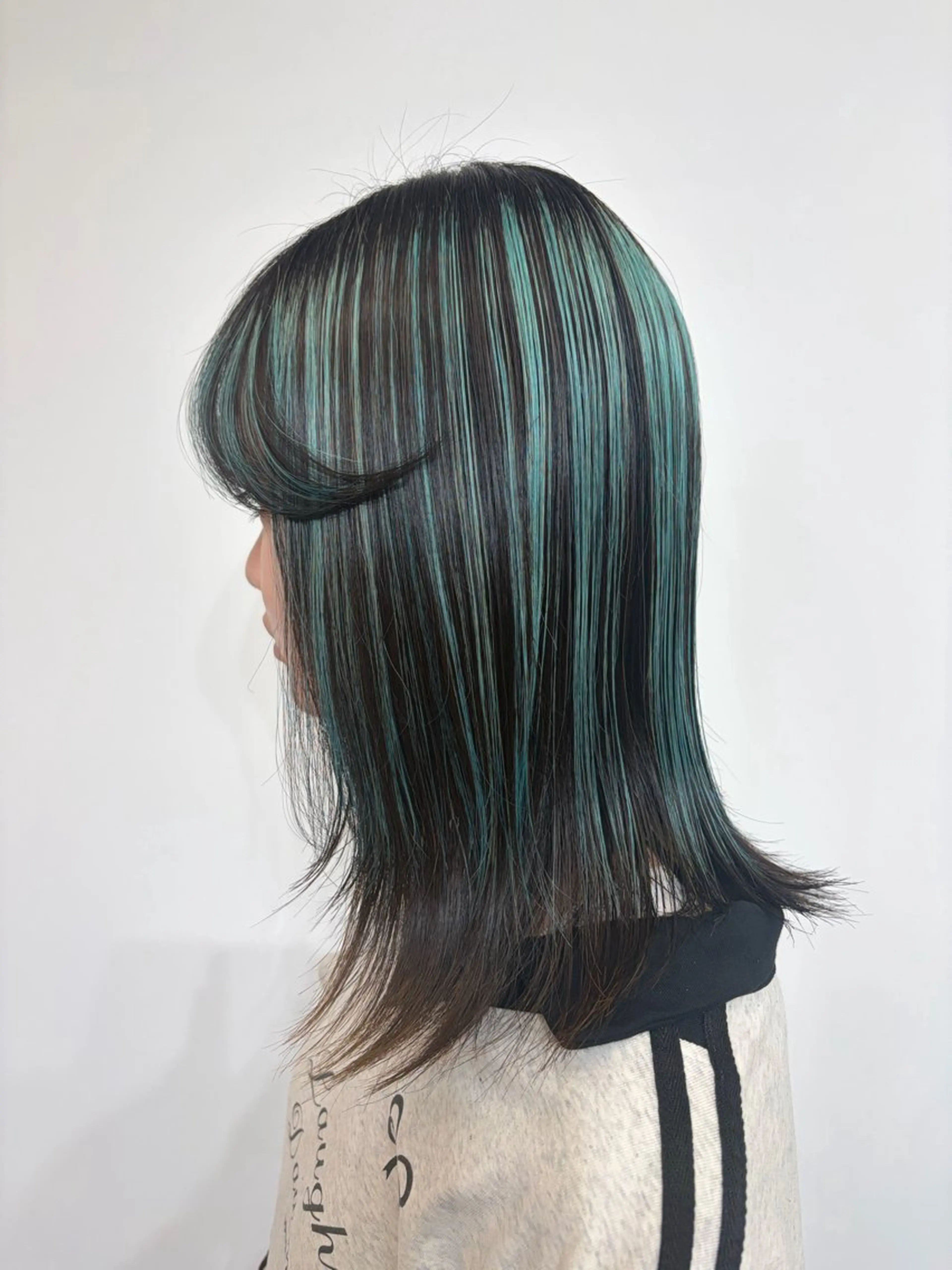 カラー ヘアカラー LOA Riaのヘアスタイル