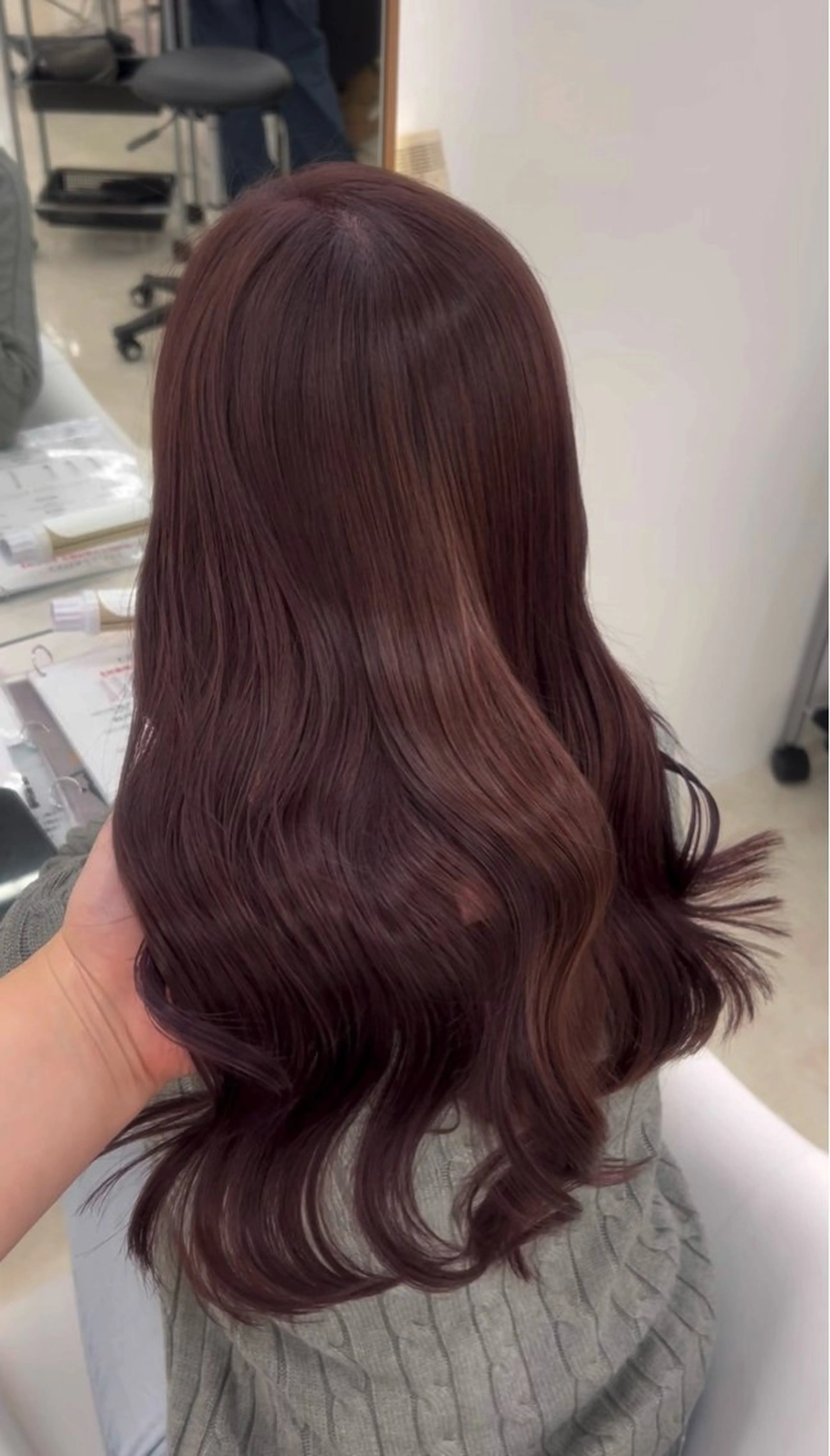 ロング カット ヘアカラー トリートメント shu ラベンダー/ピンクのヘアスタイル