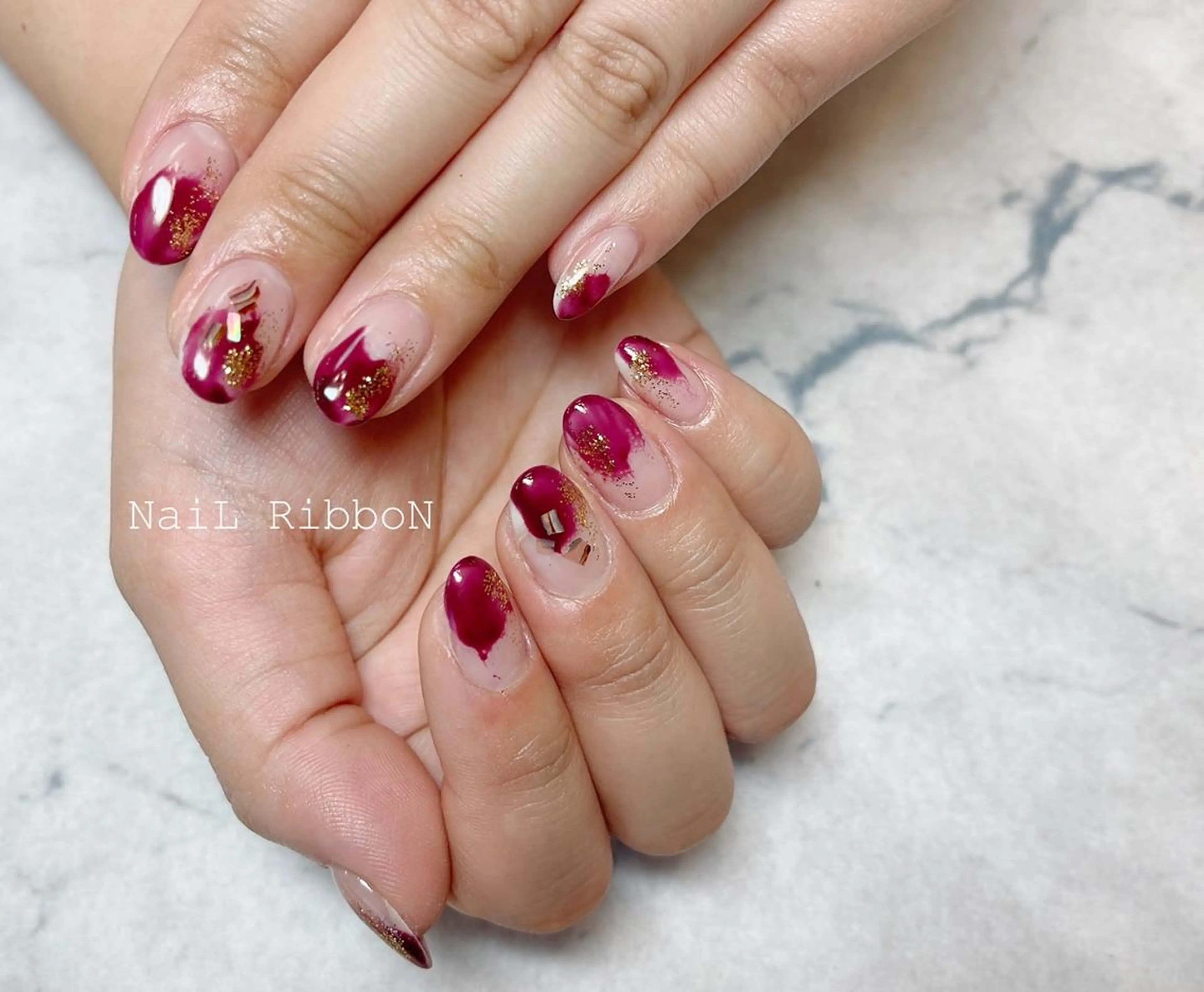 ネイル ネイルリボン 受付スタッフのネイルデザイン