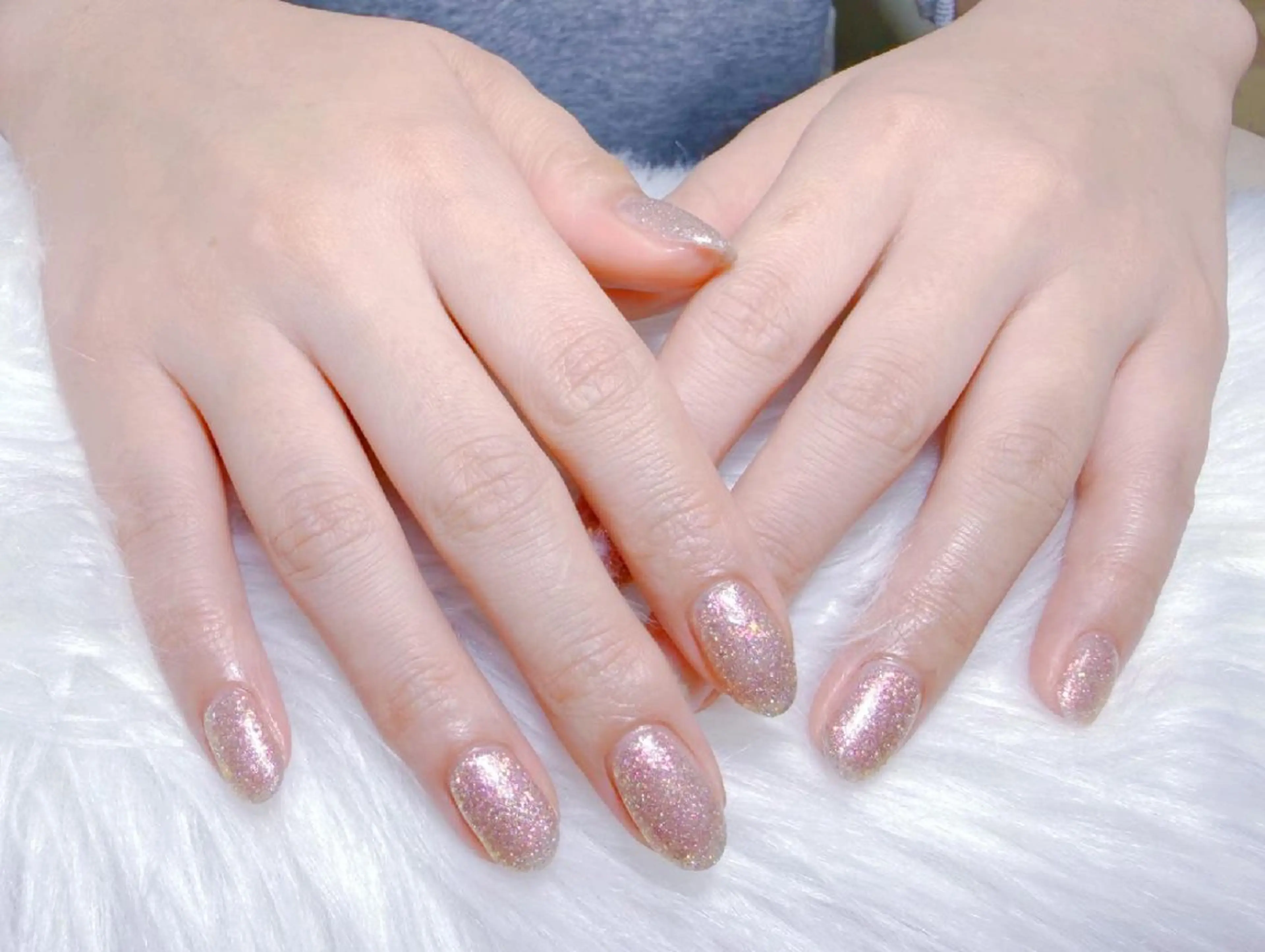 ネイル 小島 阿佑美のネイルデザイン