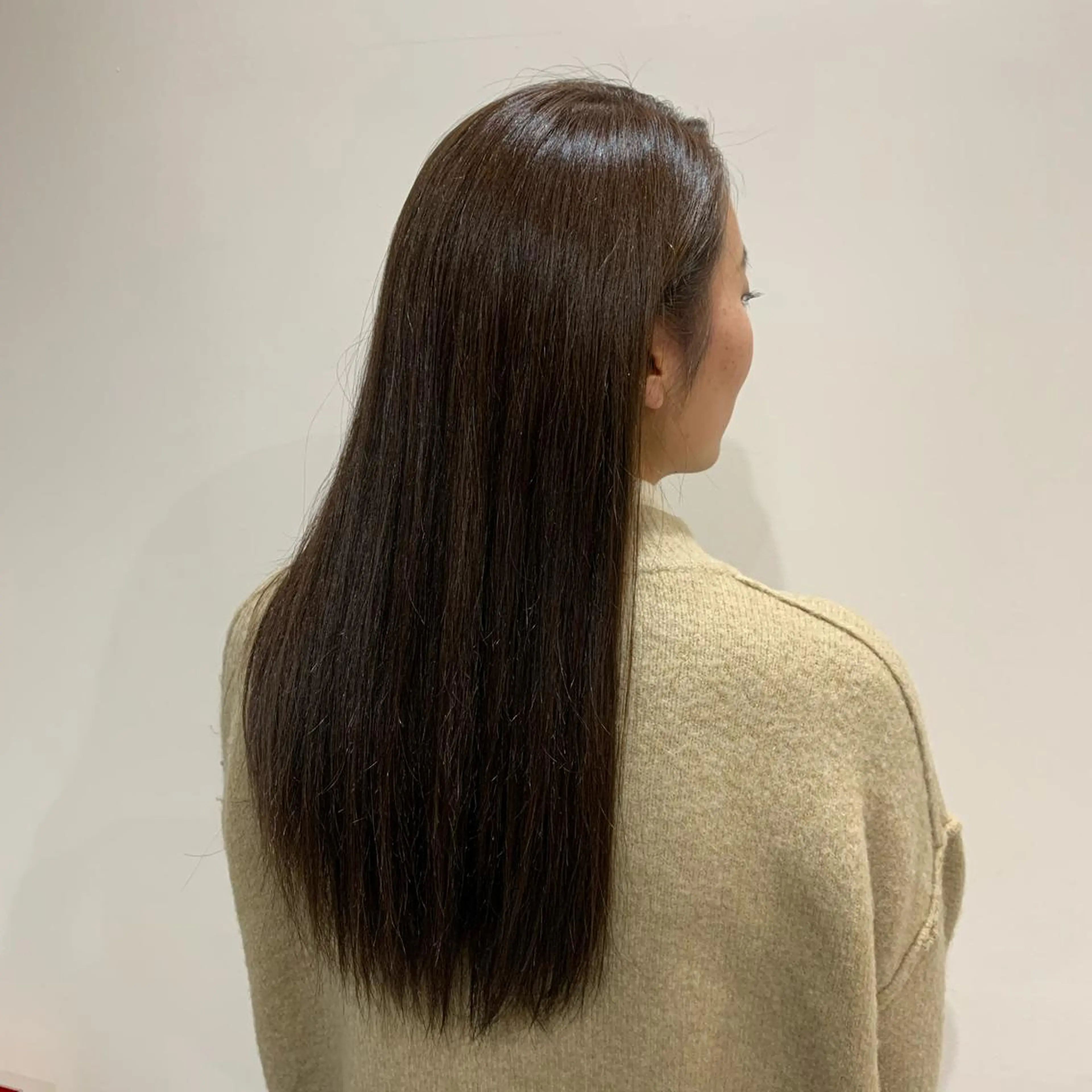 ロング 髪質改善×艶カラー Haruのヘアスタイル