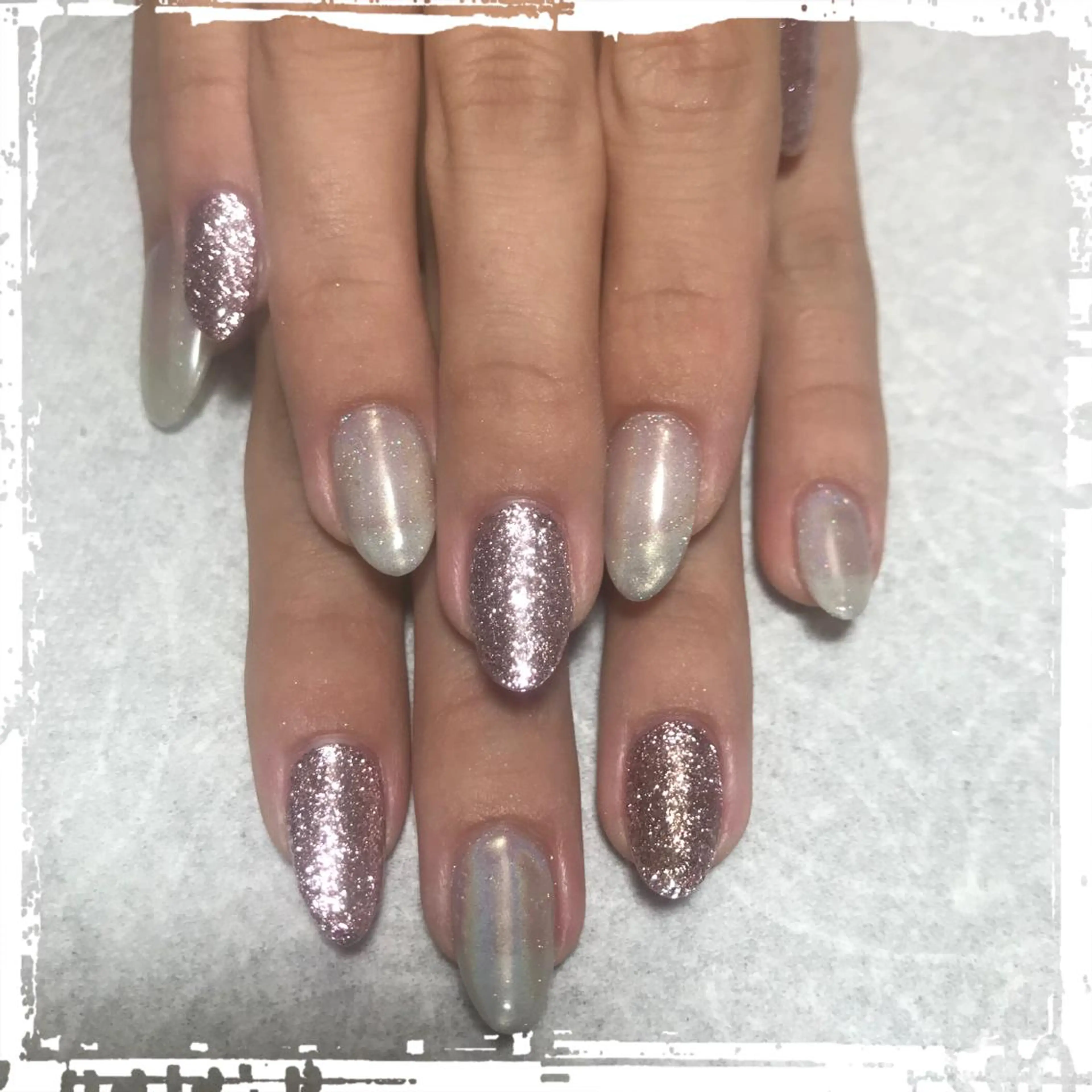 ネイル ECLAT エクラ所属・寺山 千鶴のネイルデザイン