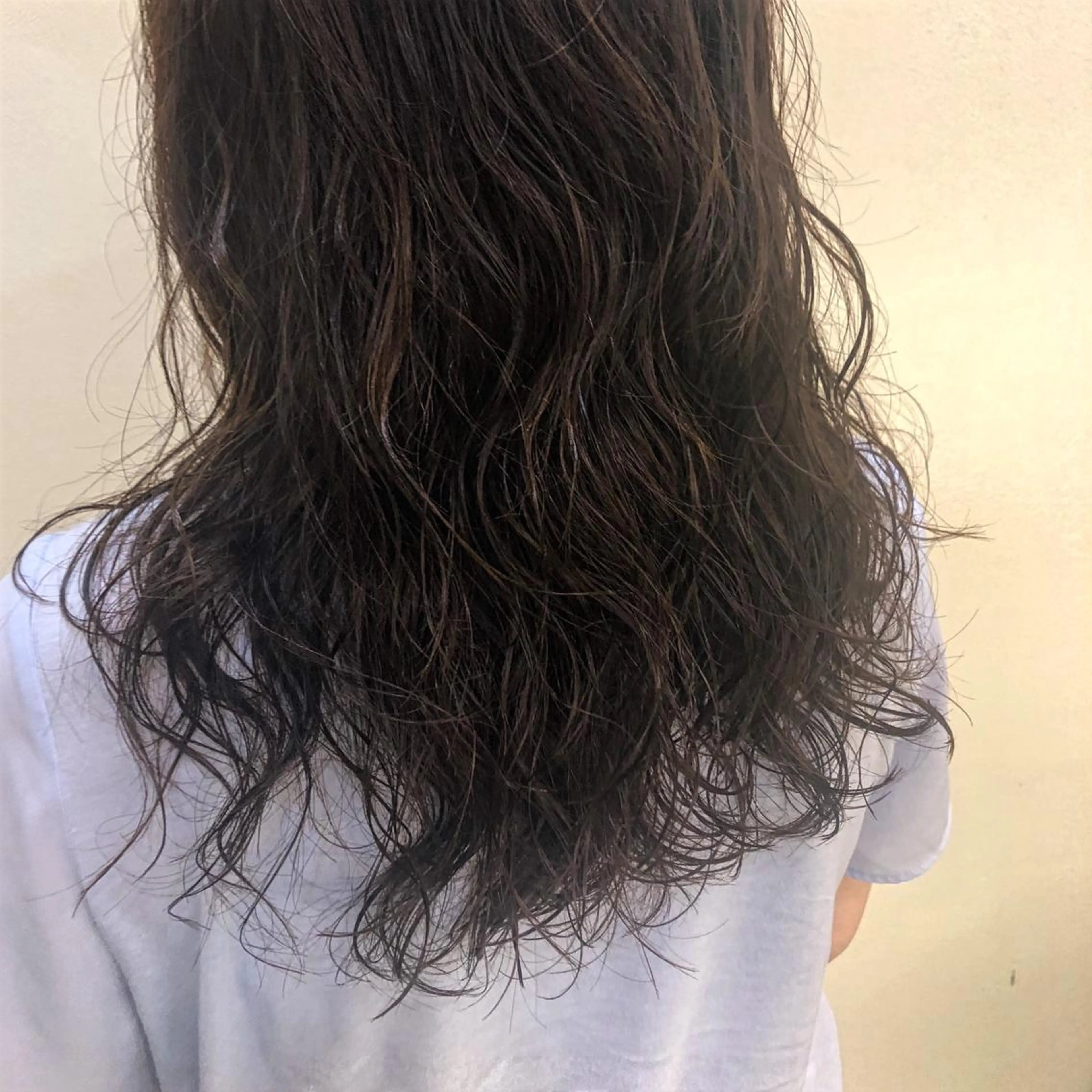 セミロング パーマ セミロングパーマ レイヤー/ハイトーン 🧸SENAのヘアスタイル