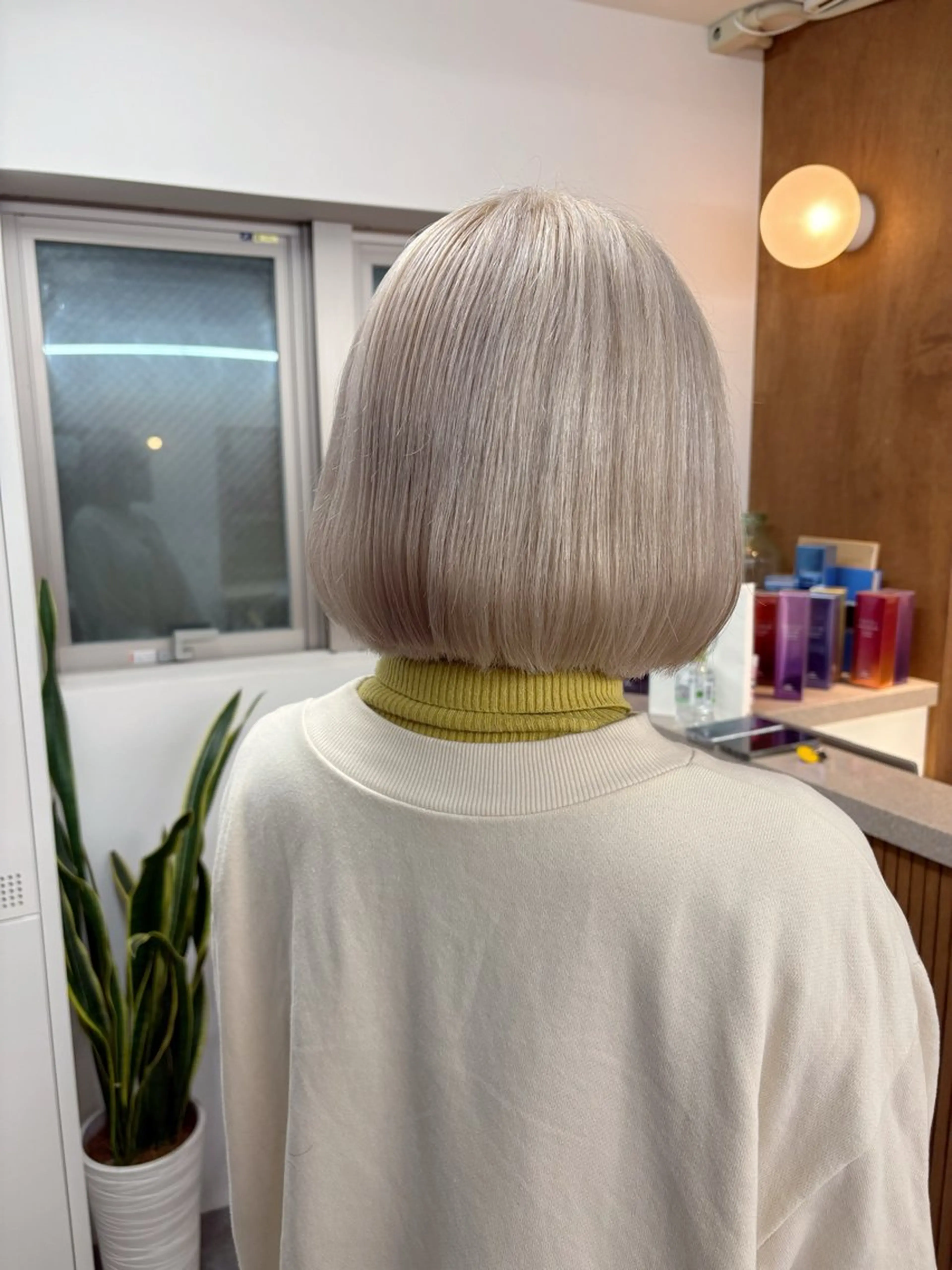 ショート カラー パーマ カット ヘアカラー トリートメント 透明感・艶カラー/ 坂田友梨奈のヘアスタイル