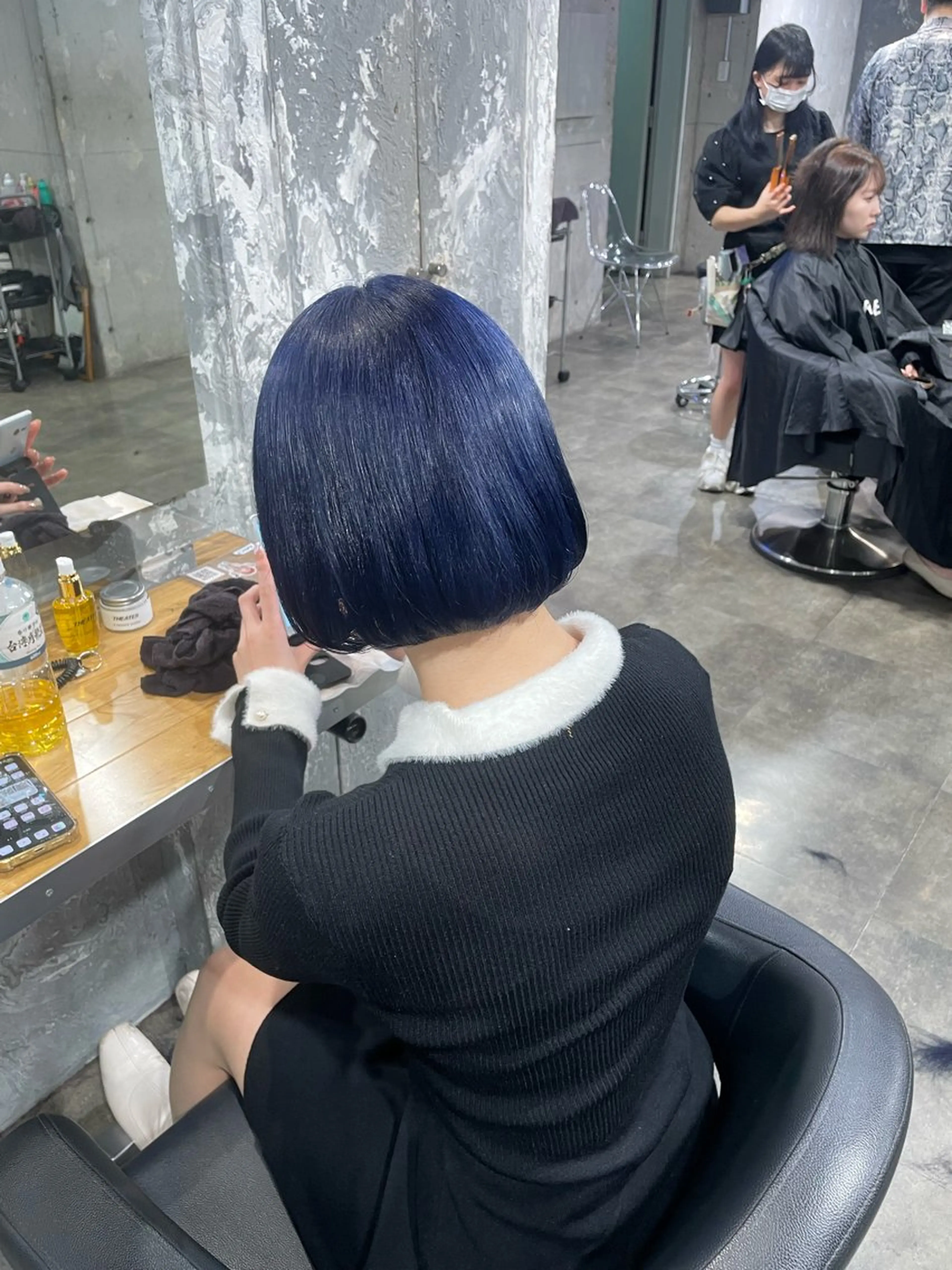 ショート カラー ヘアカラー トリートメント ハイトーン 横浜💞ミオのヘアスタイル