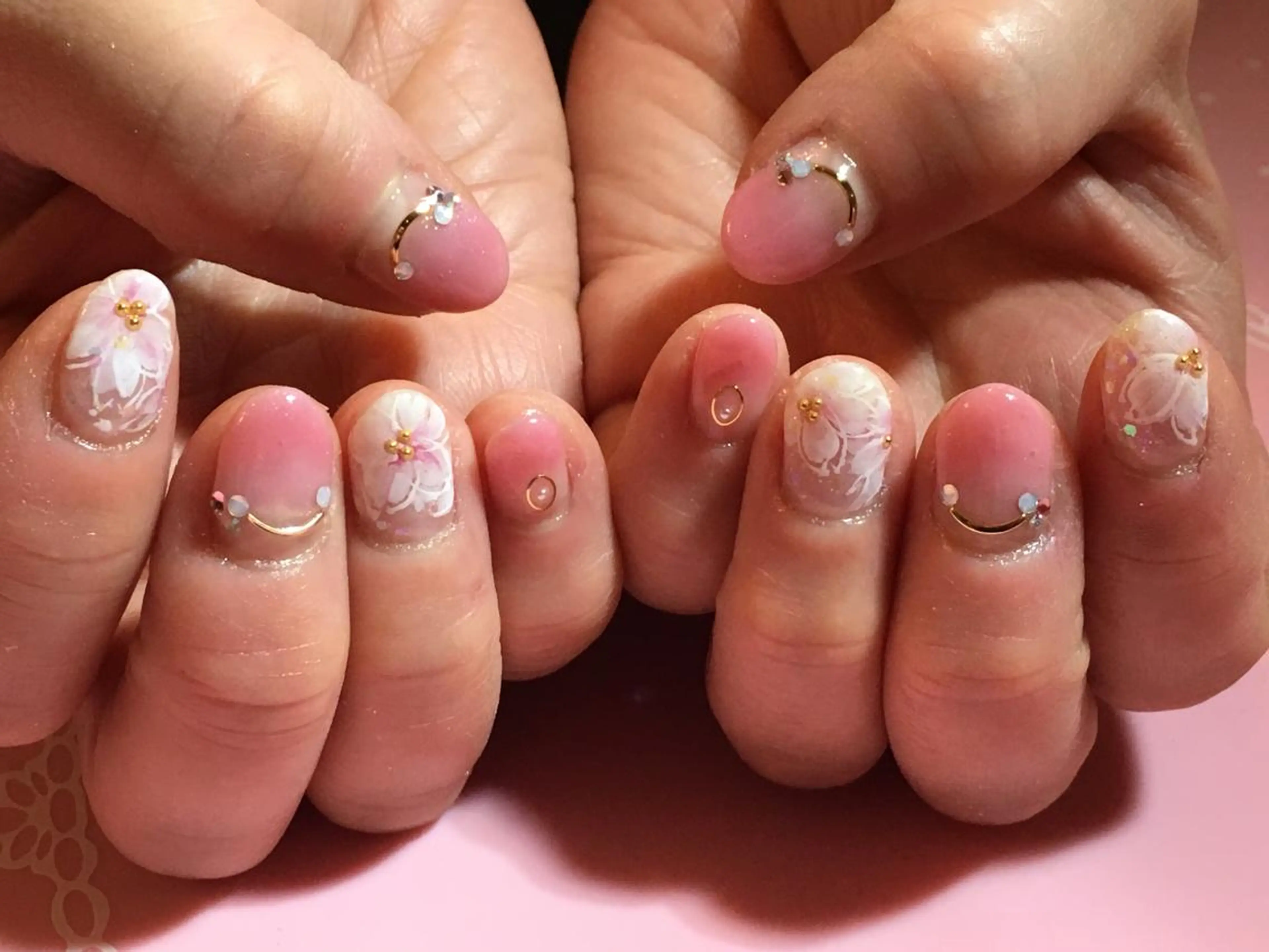 ネイル 古川 里美のネイルデザイン