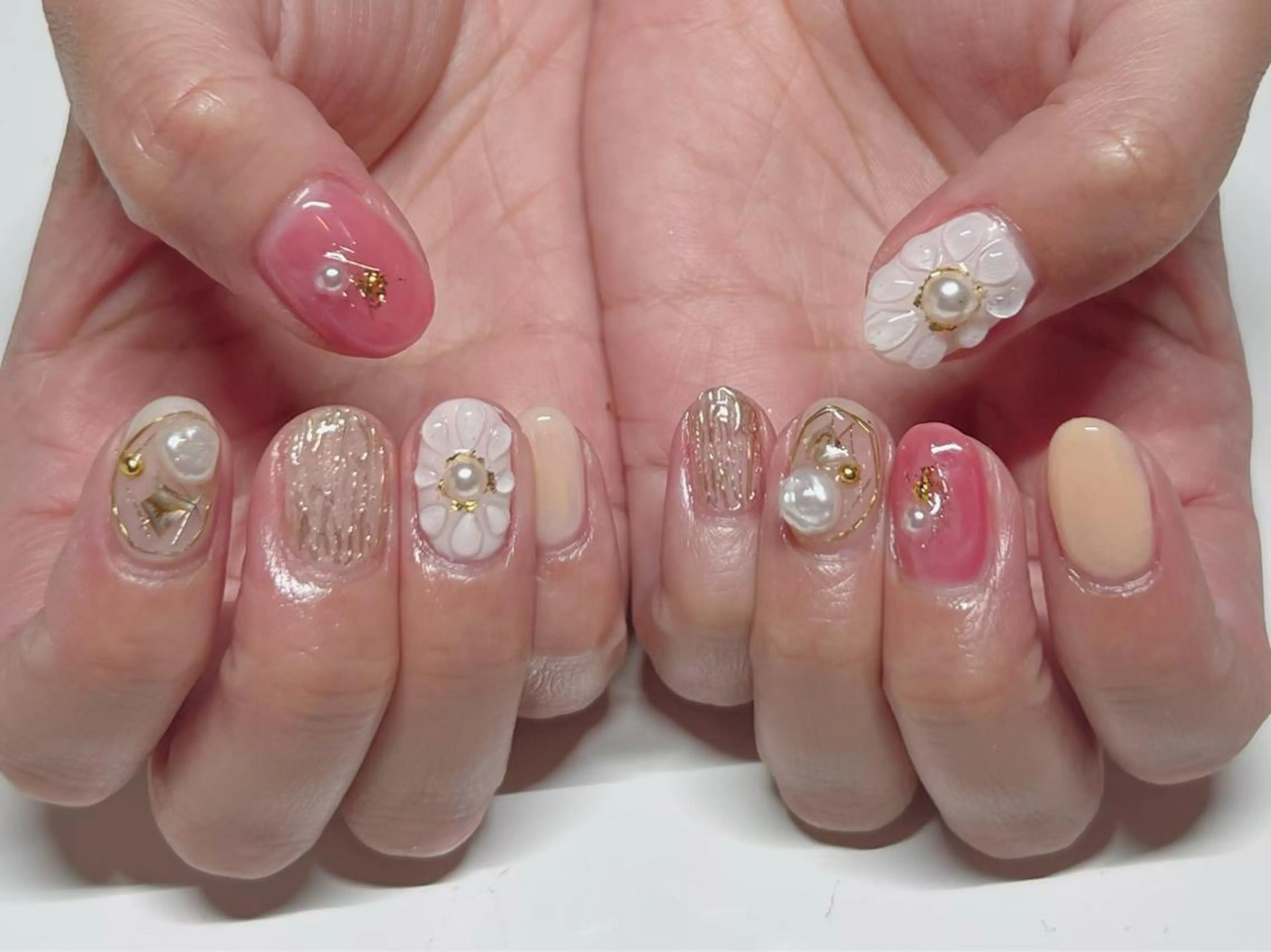 ネイル ハンドネイル IRAS所属・IRAS..nail ＥＲＩＫＡのネイルデザイン