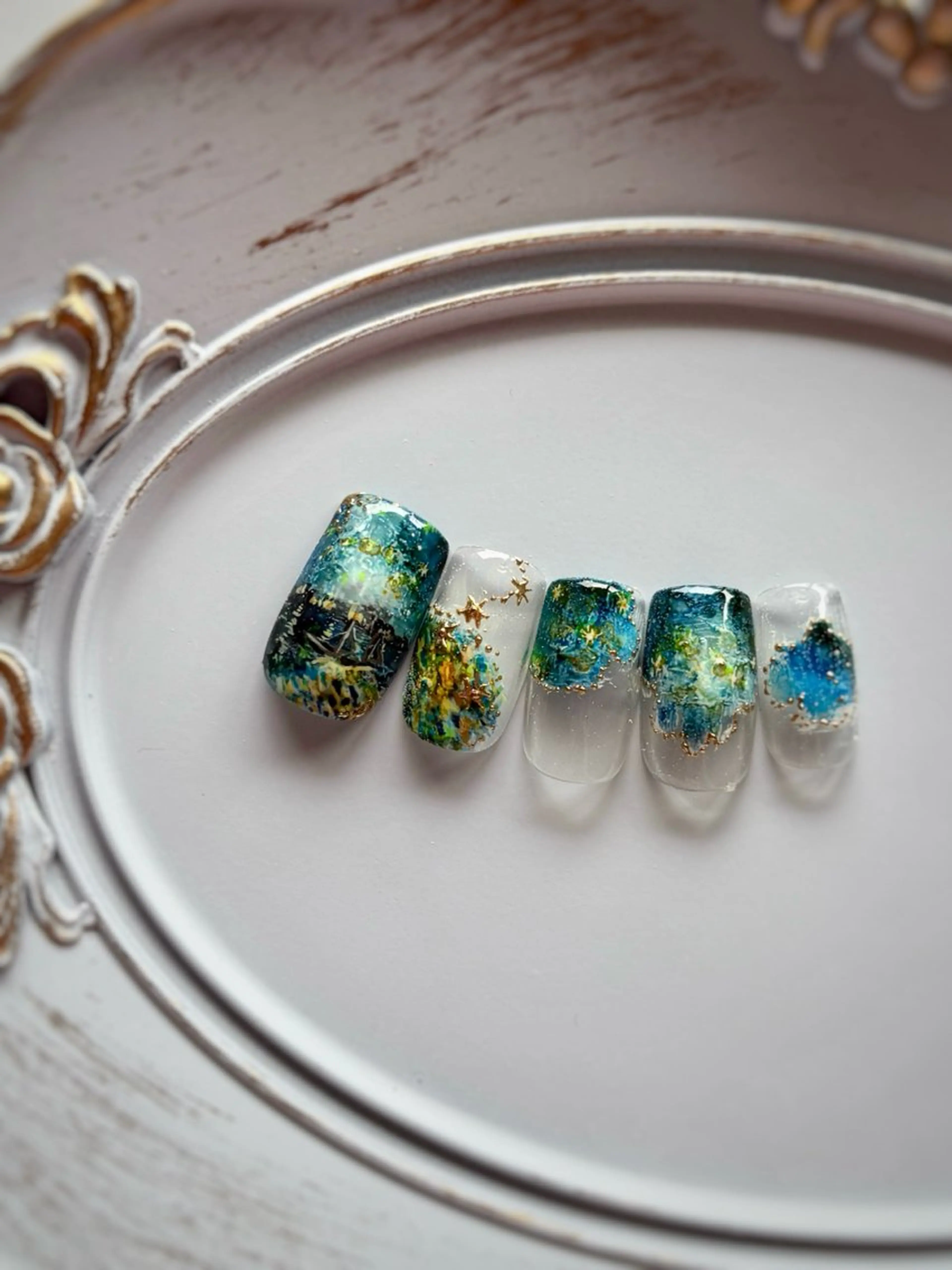 ネイル ハンドネイル FIORITURA Maikoのネイルデザイン