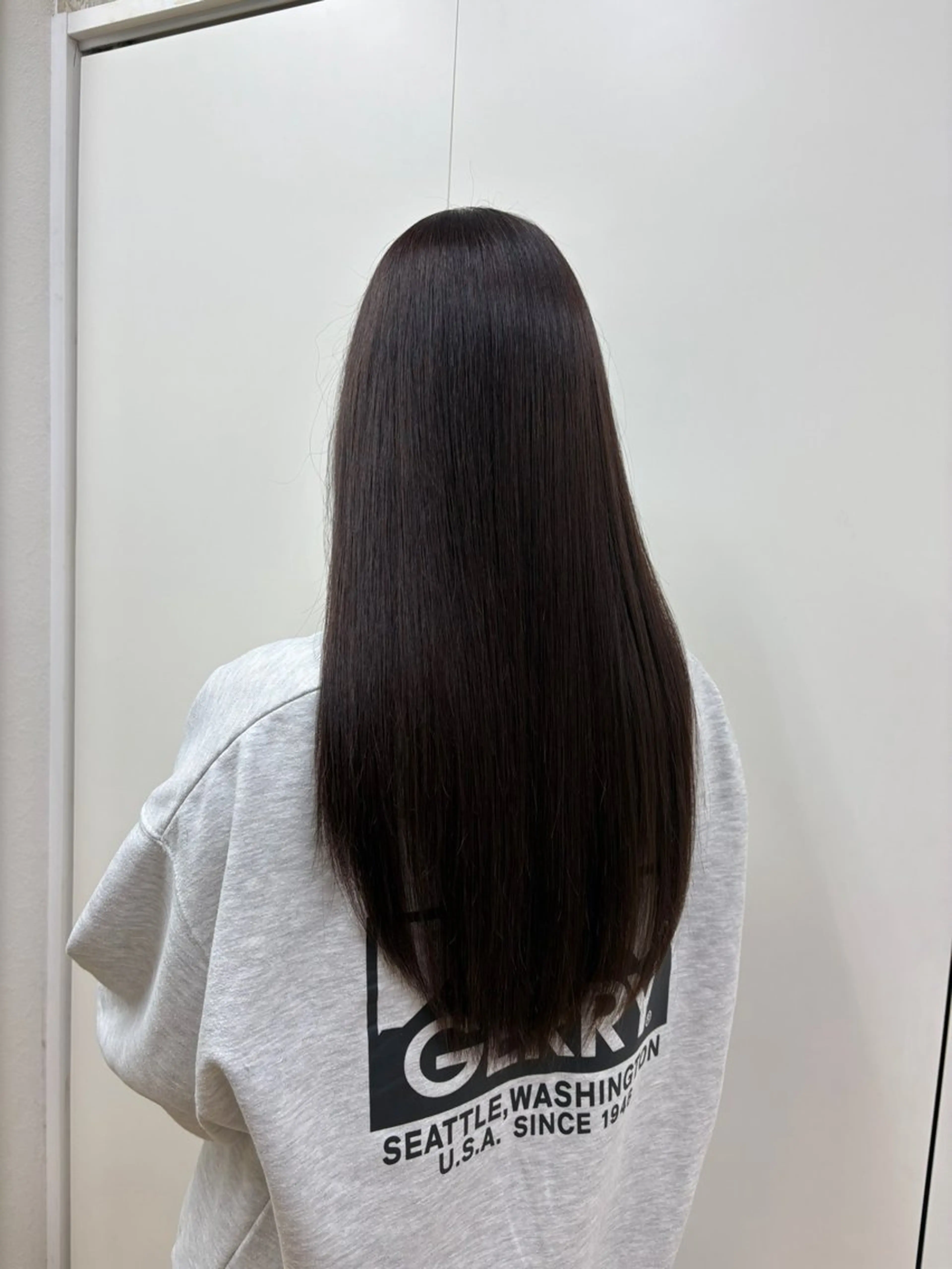 カラー 【アクイール】下村 天音のヘアスタイル