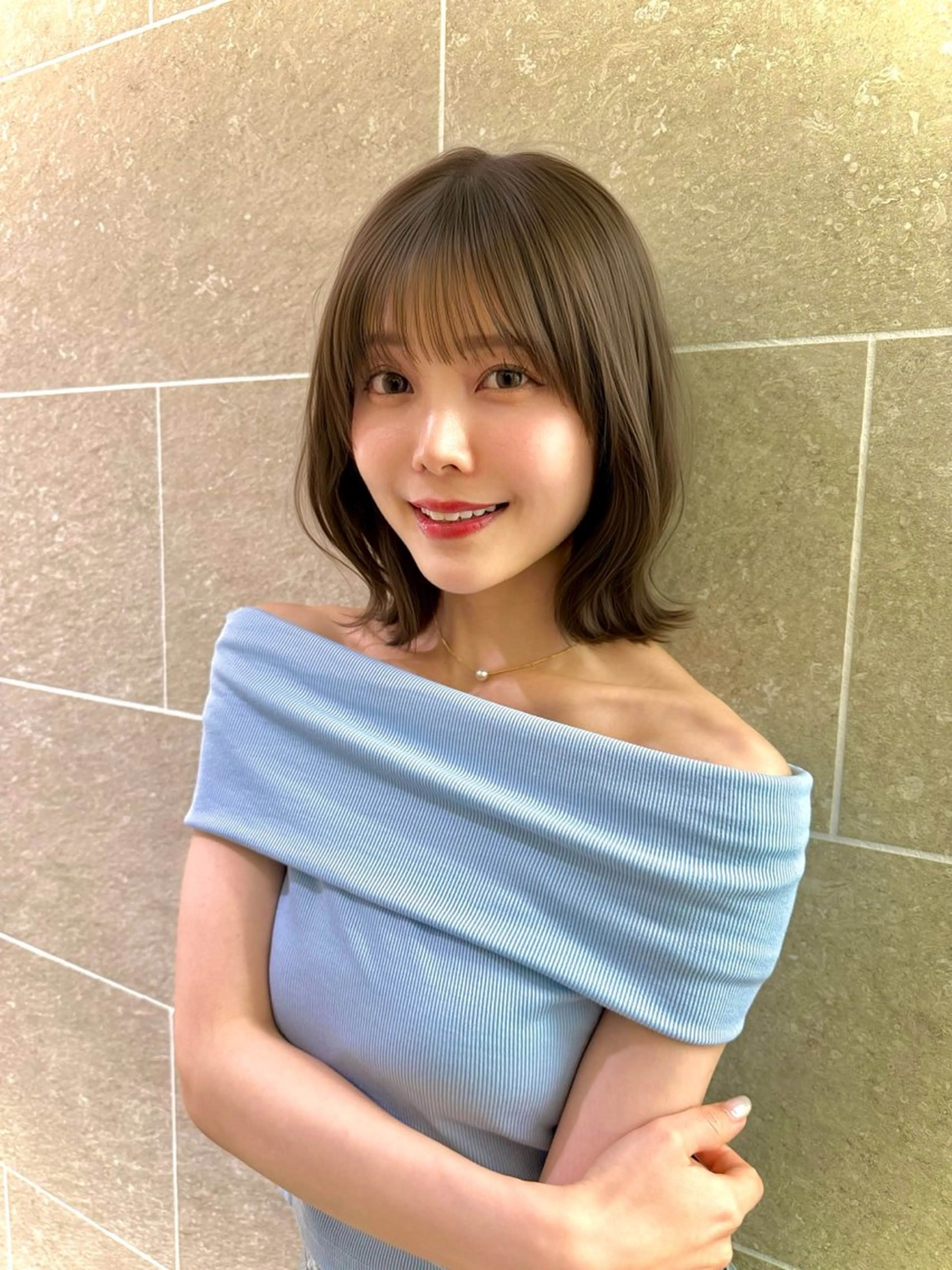 ミディアム ボブ 外ハネヘア カット ヘアカラー トリートメント 期間限定無料カット まつきのヘアスタイル