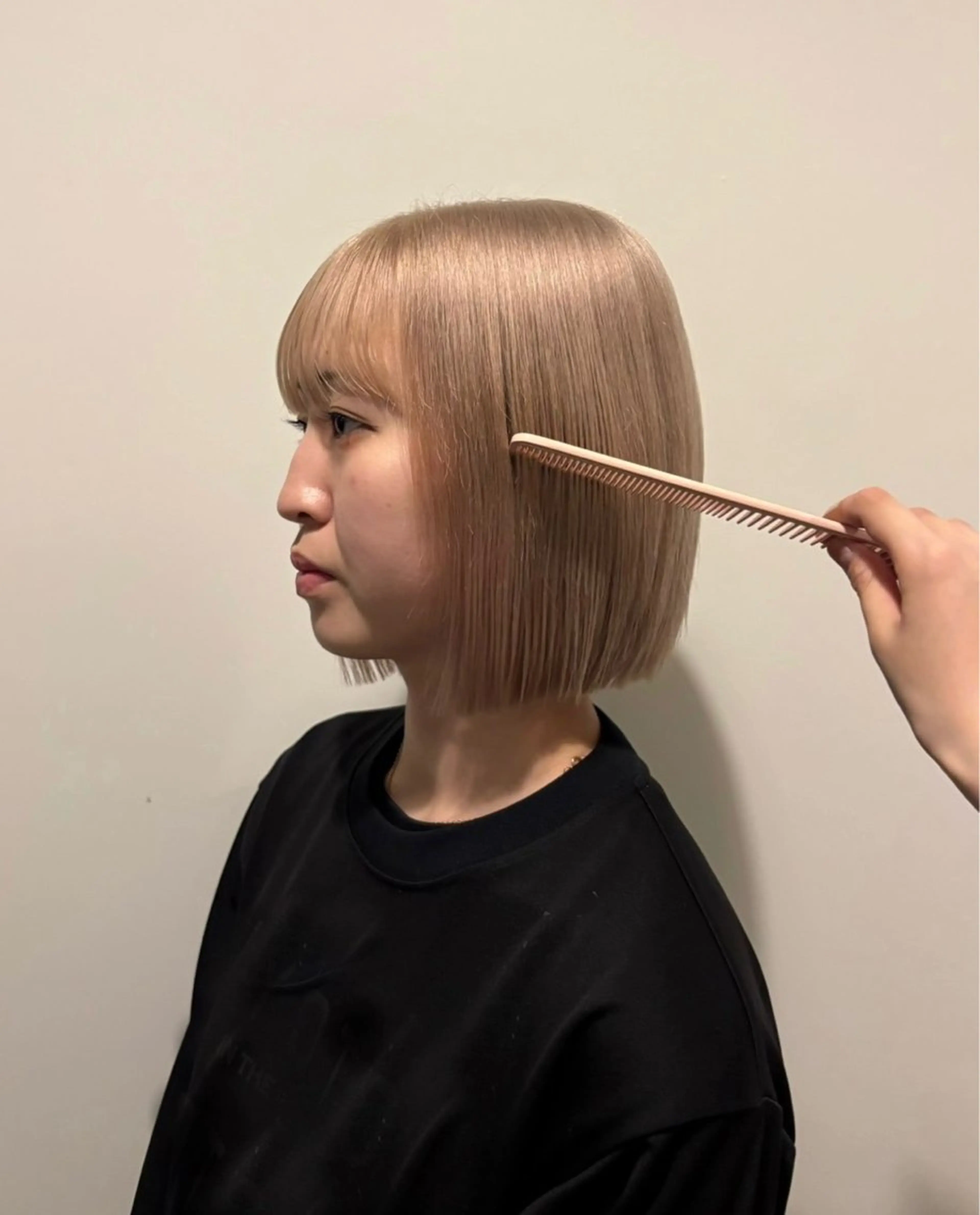 ミディアム ササノ セナのヘアスタイル