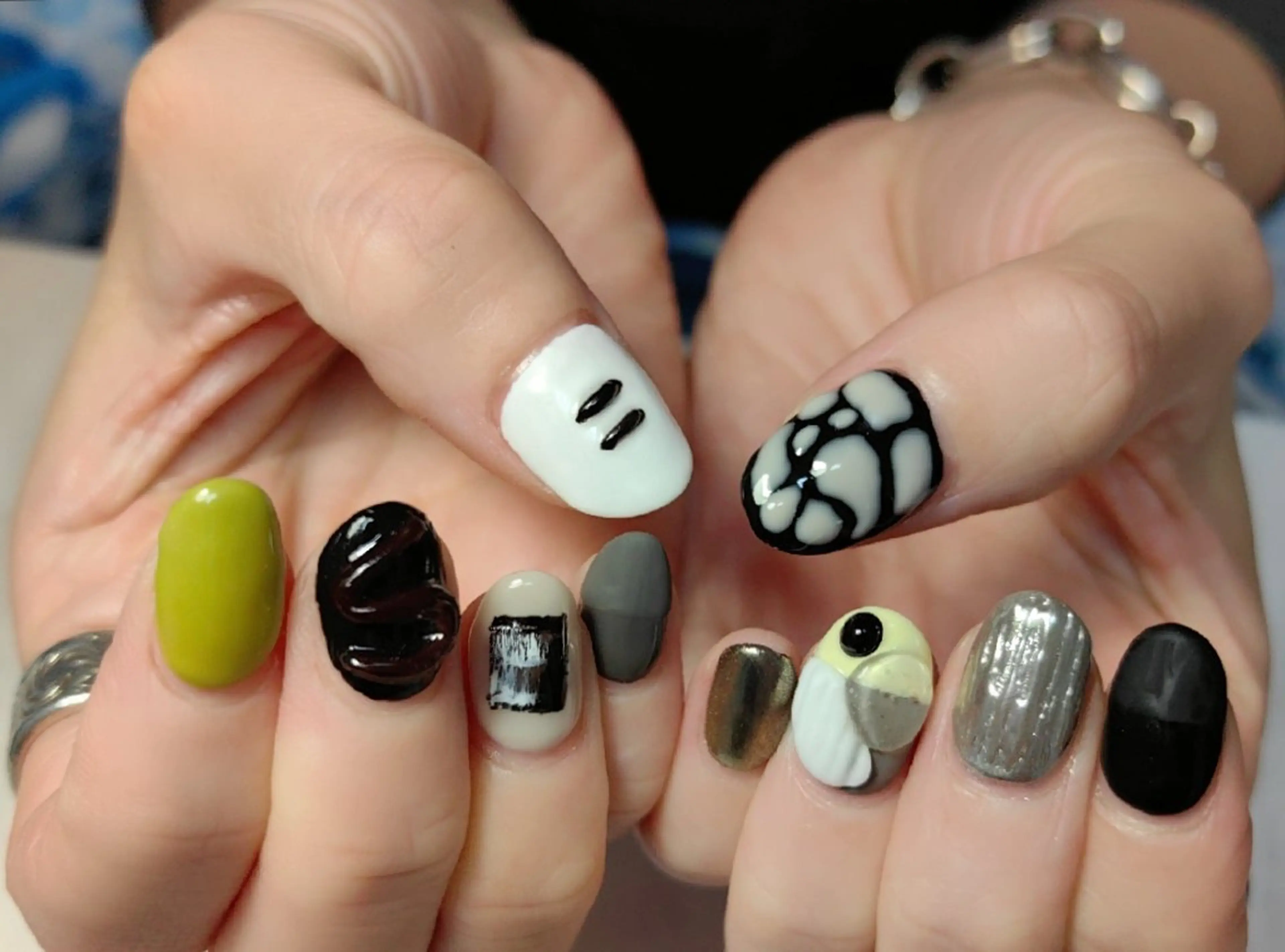 ネイル 持ち込み ハンドネイル reve あやののネイルデザイン