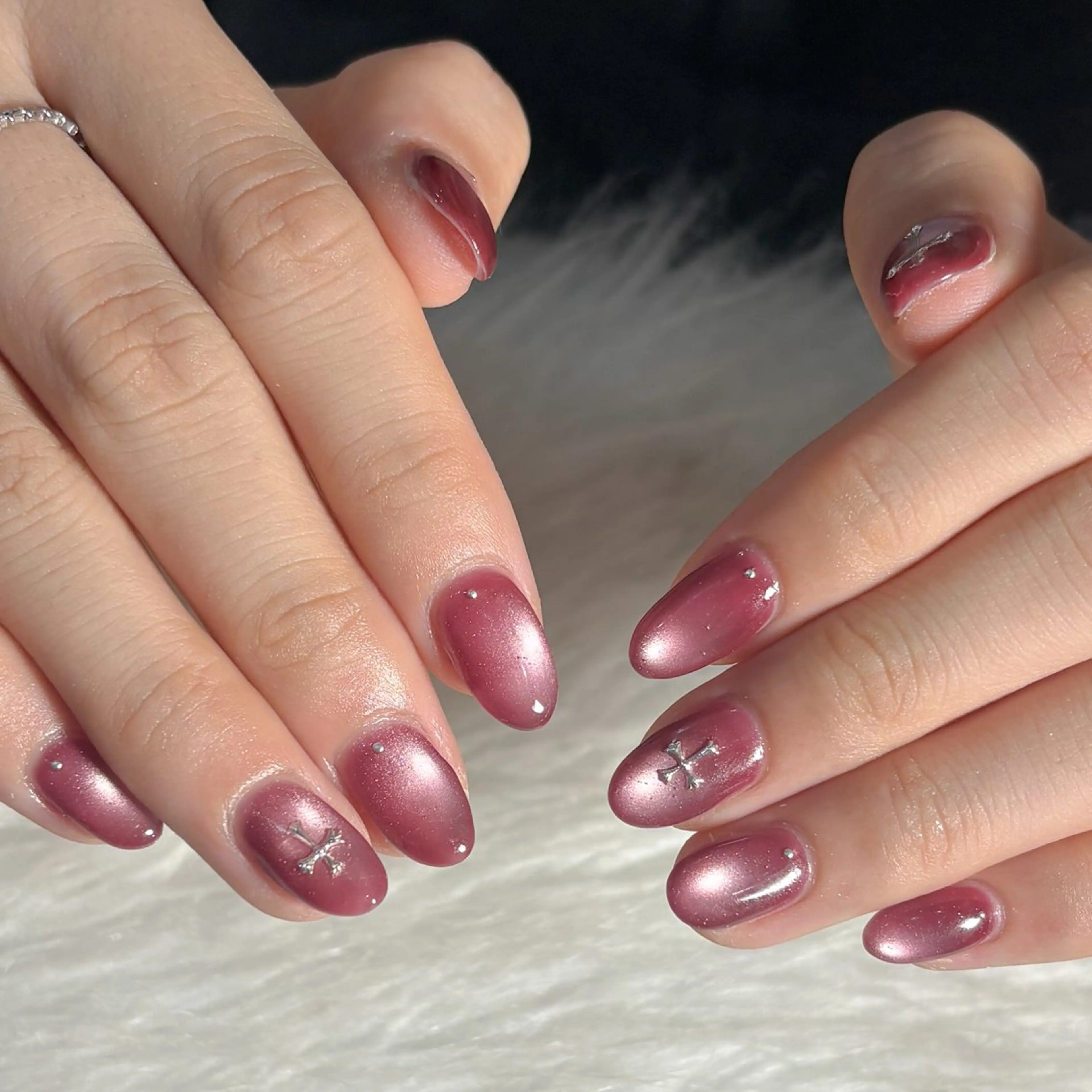 ネイル ハンドネイル LAVISH manaのネイルデザイン