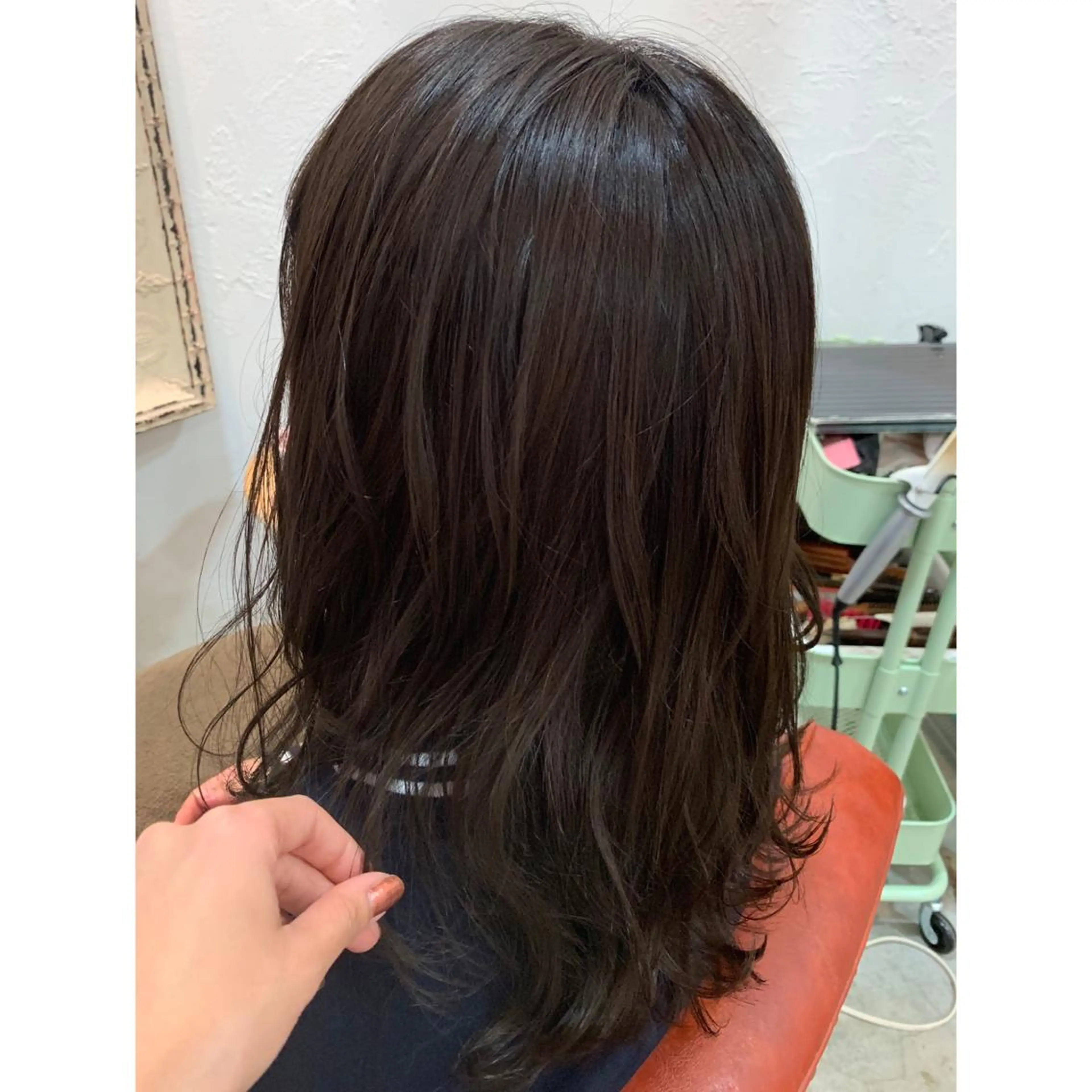 セミロング カラー fio マナミのヘアスタイル