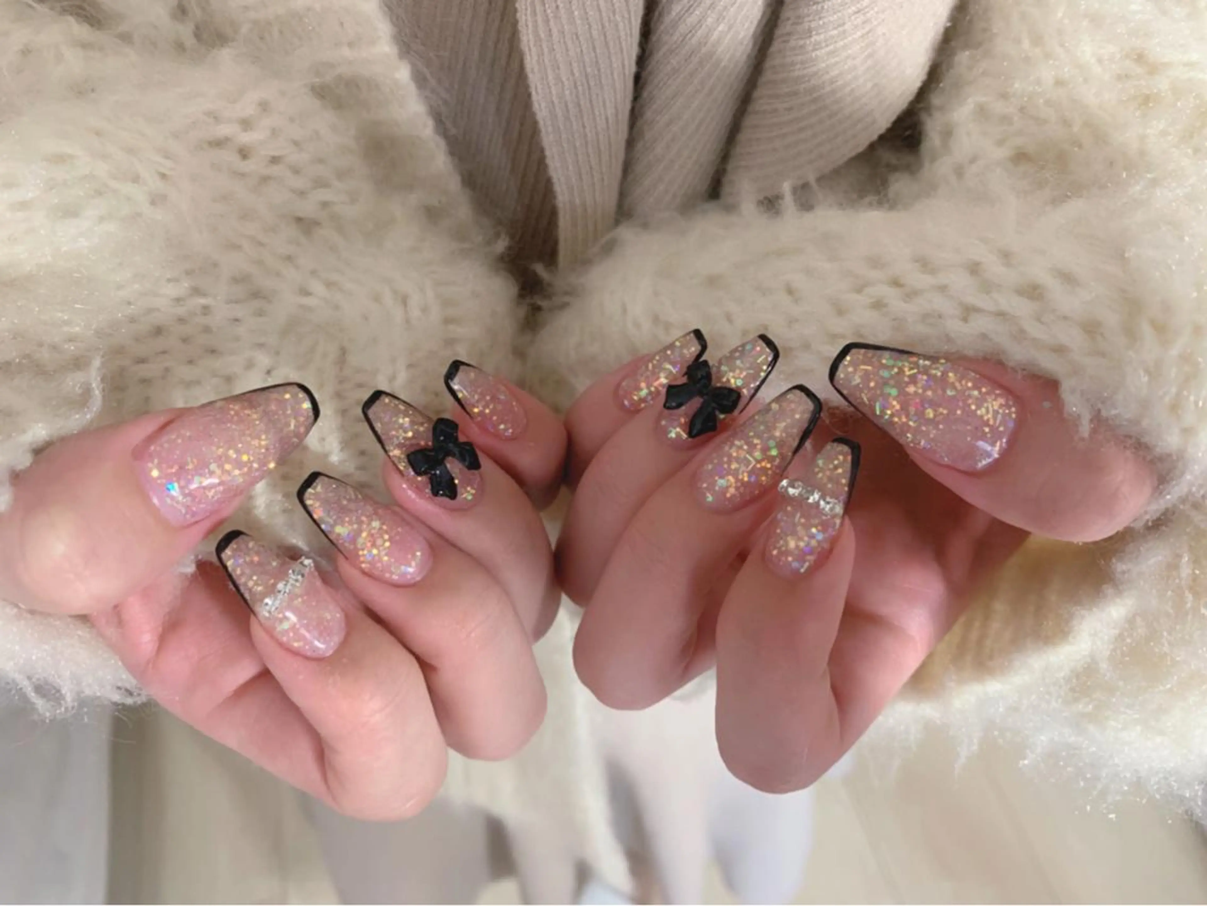 ネイル フレンチネイル 韓国ネイル ラメ(グリッター) *･*MIMnail 1号店･*:･*のネイルデザイン