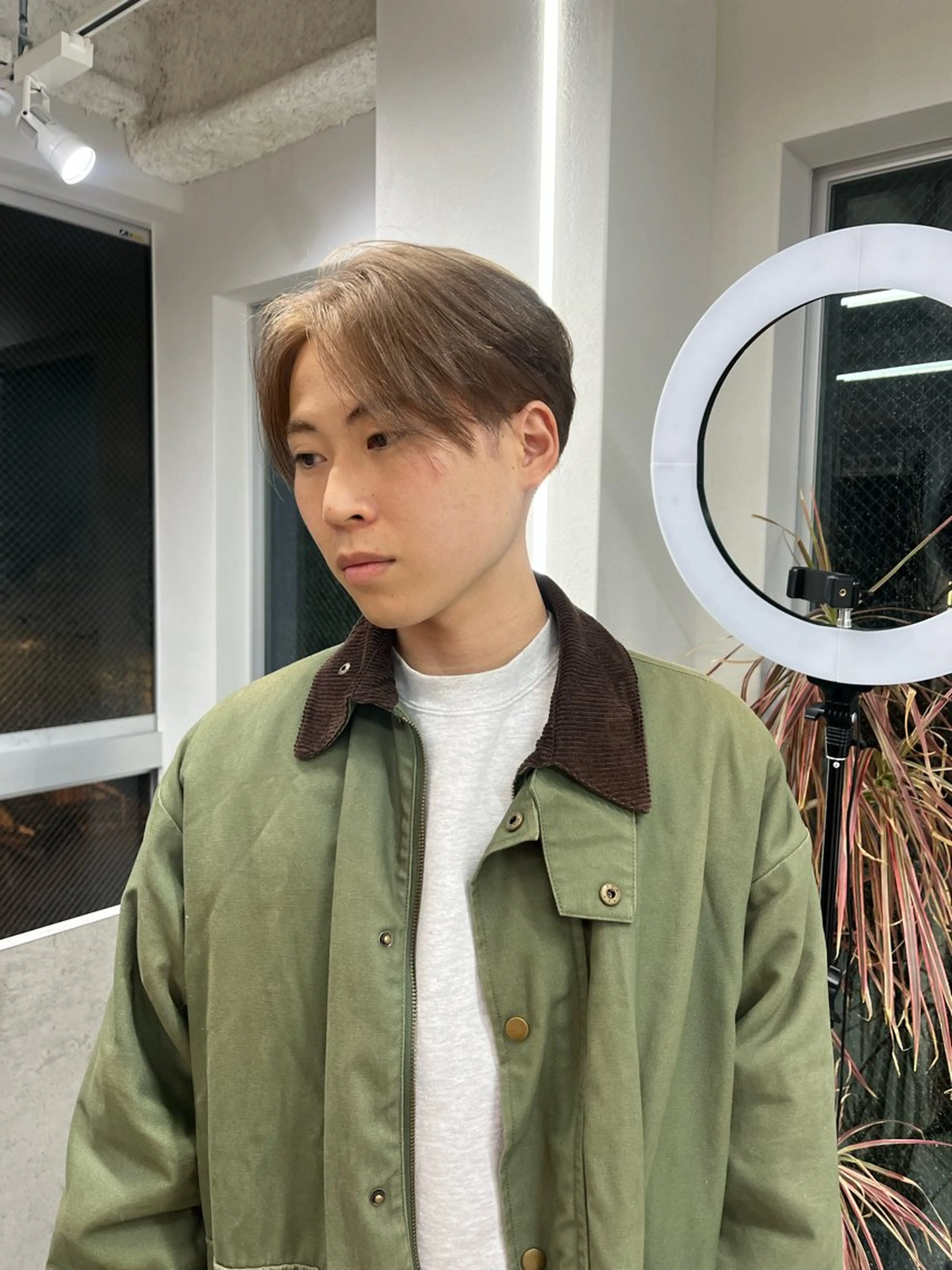 カラー メンズ dao/ミルクティー /ブラウン/ブロンドのヘアスタイル