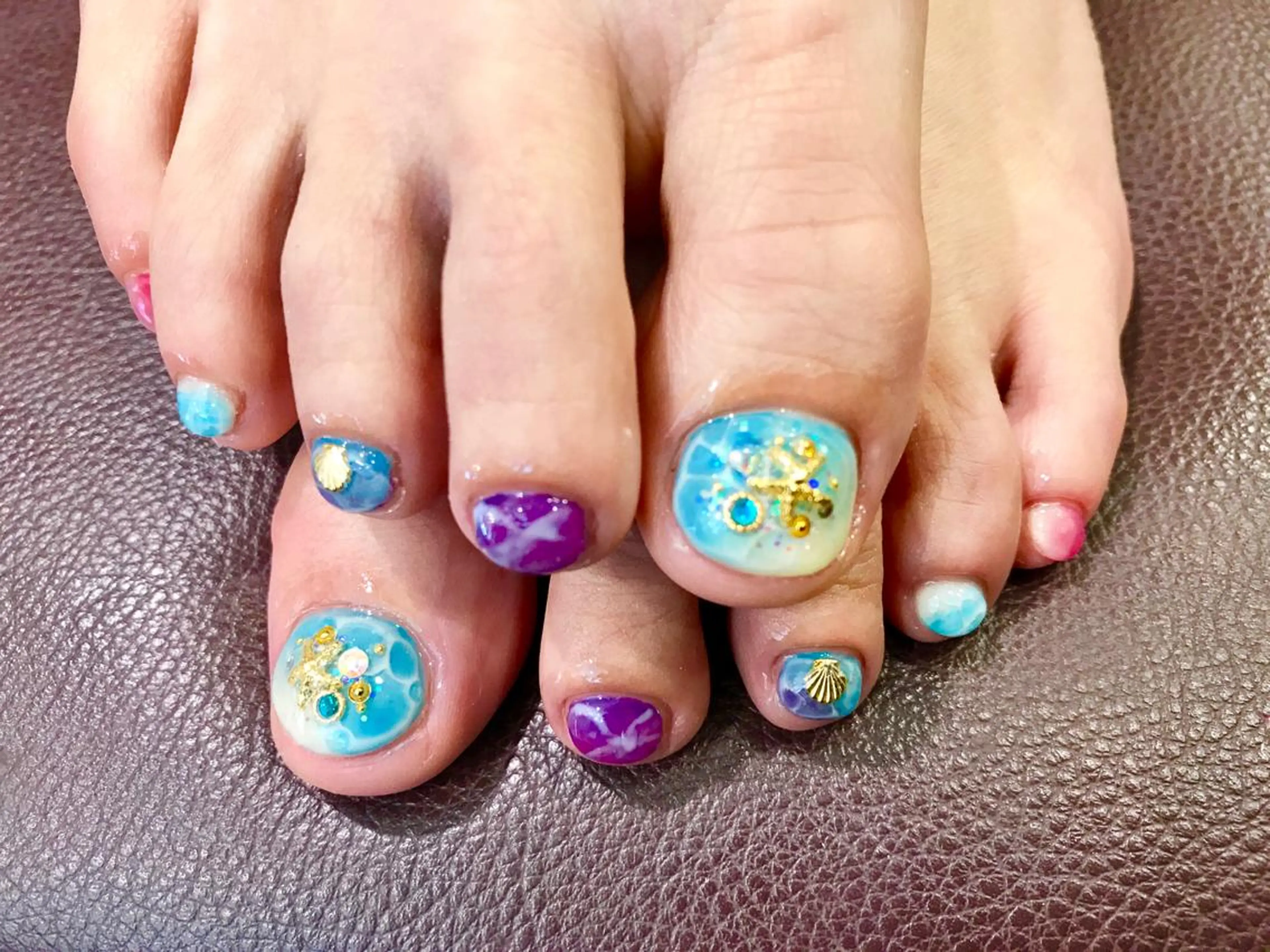 ネイル フットネイル Charme. NOBUKOのネイルデザイン