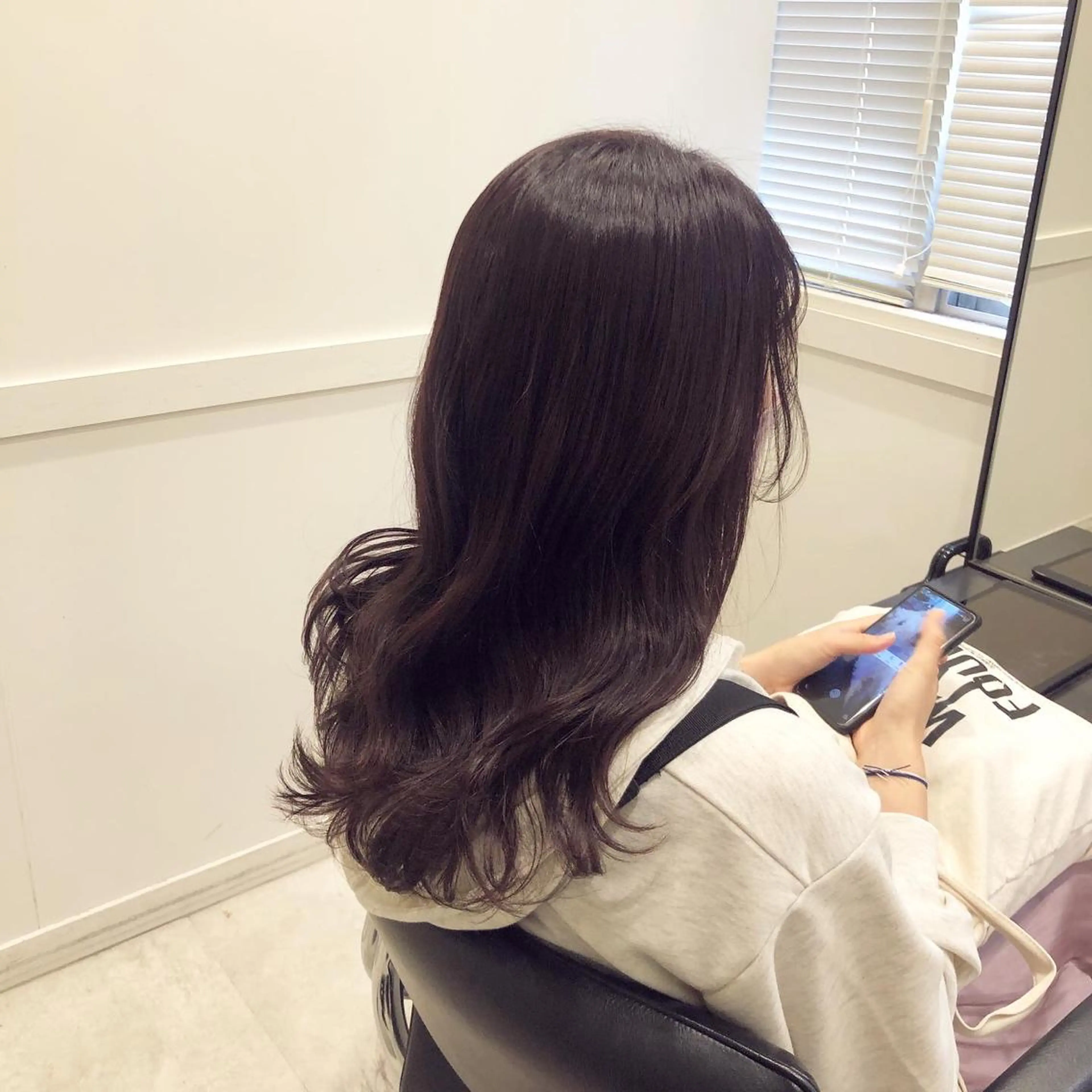 セミロング カラー ブリーチ ブラウンカラー ブリーチなしカラー 🫧こおりやま なつみ🫧のヘアスタイル