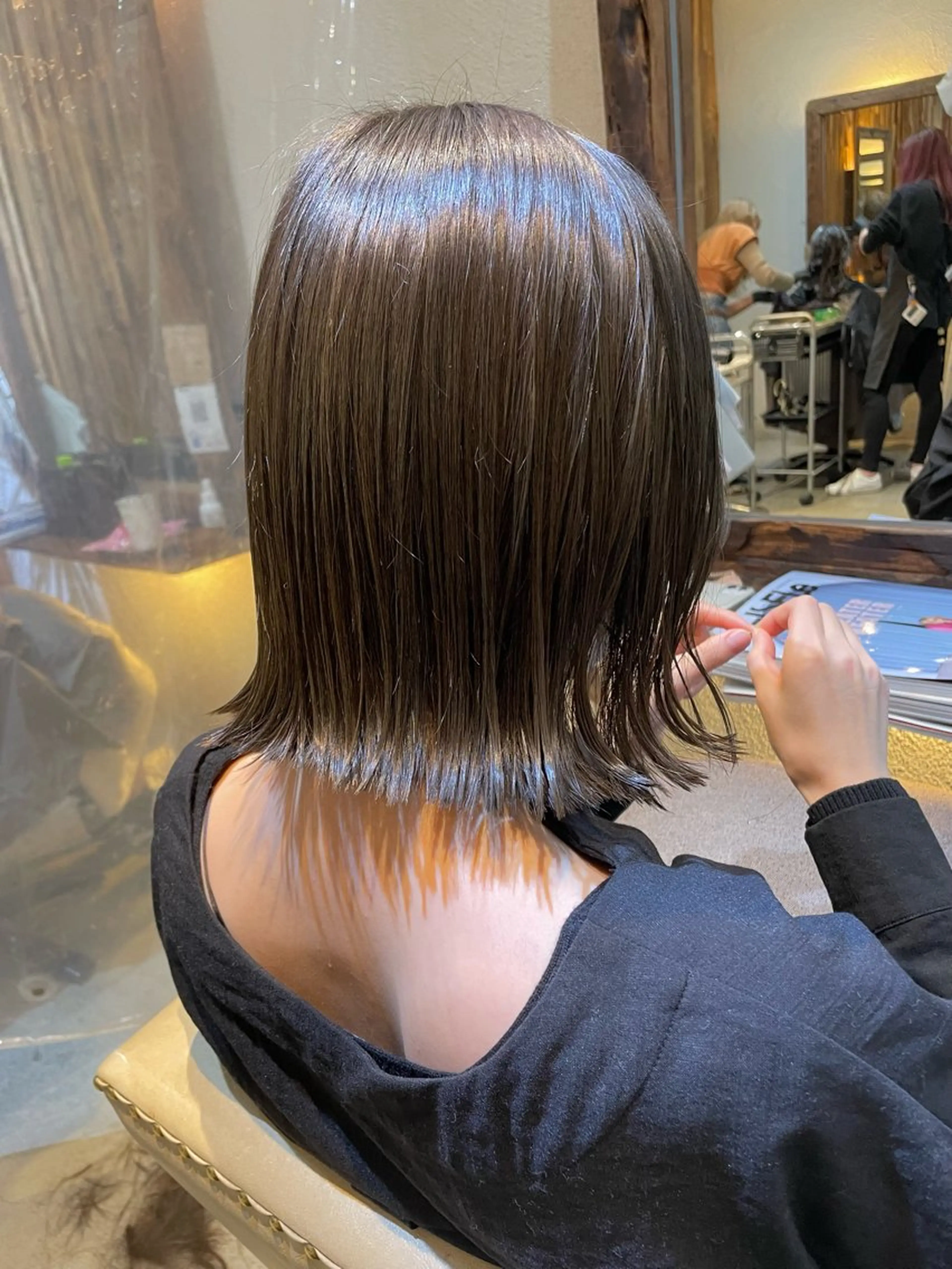 ミディアム カラー カット ヘアカラー トリートメント putri 副店長 岸本　拓真のヘアスタイル