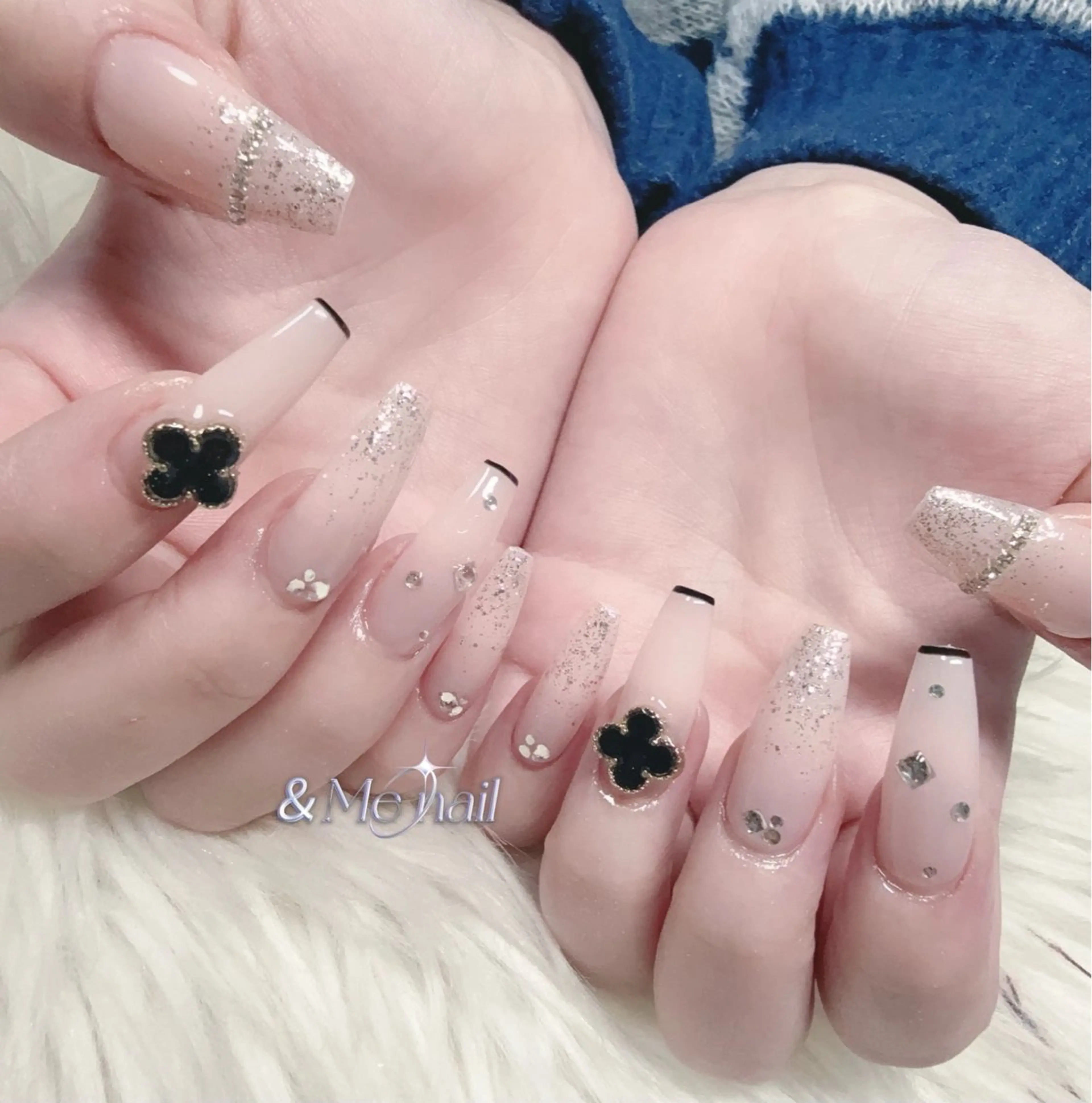 ネイル ハンドネイル ＆ME アンドミーのネイルデザイン