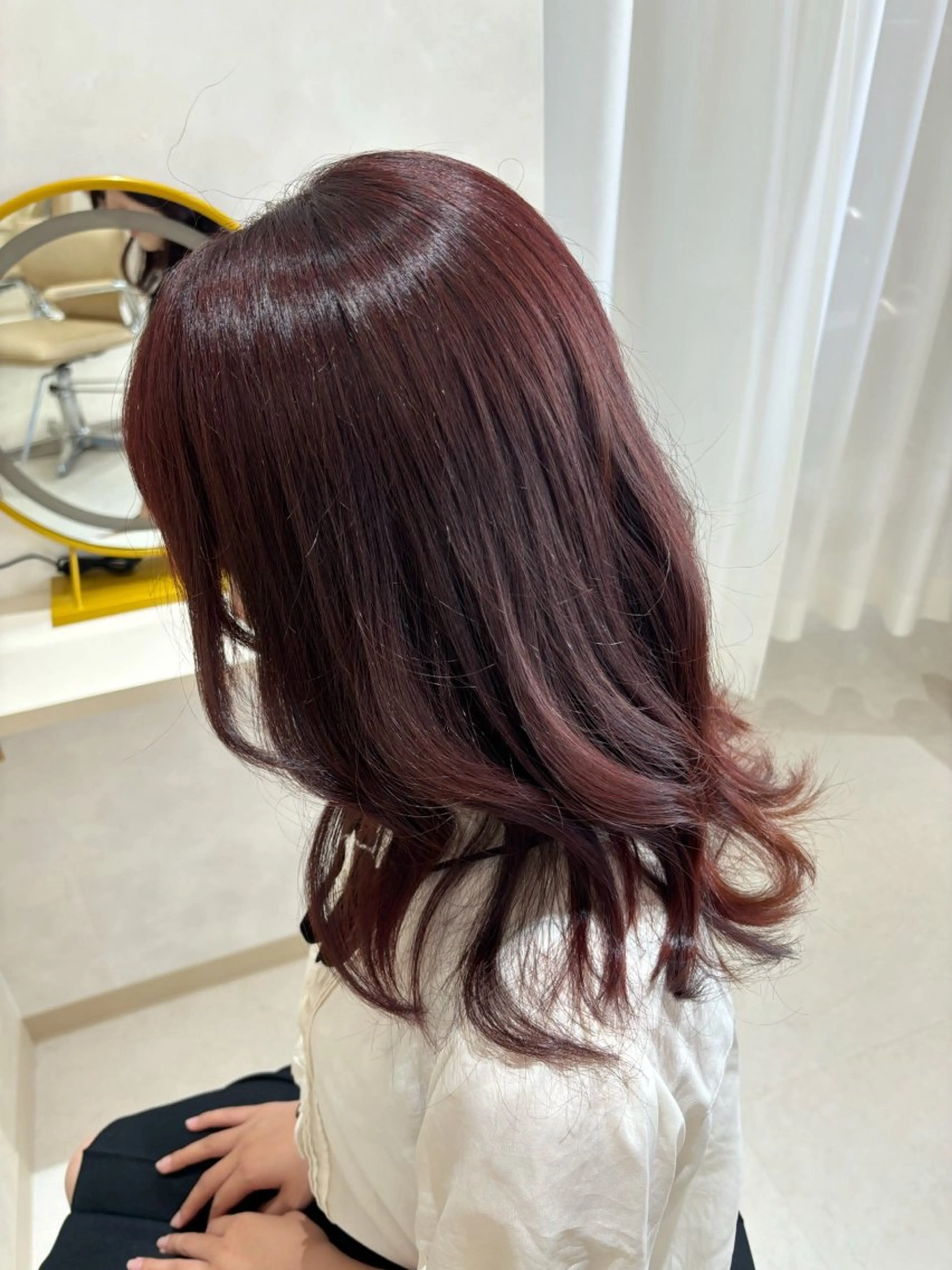 セミロング カラー りほ/顔周りカット/ レイヤーカットのヘアスタイル