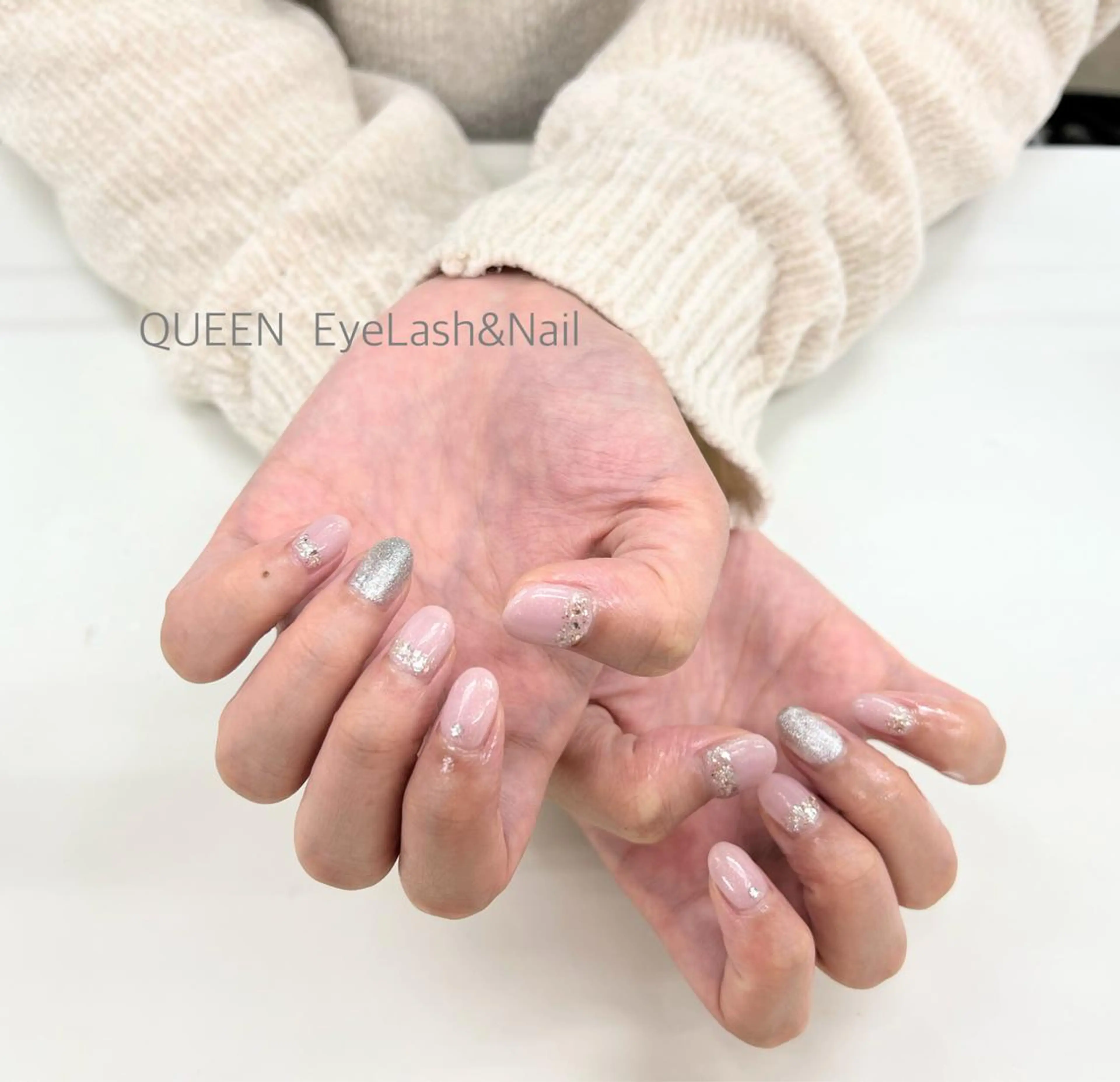 ミディアム カラー ネイル ハンドネイル Bloom Nail 桜井のネイルデザイン