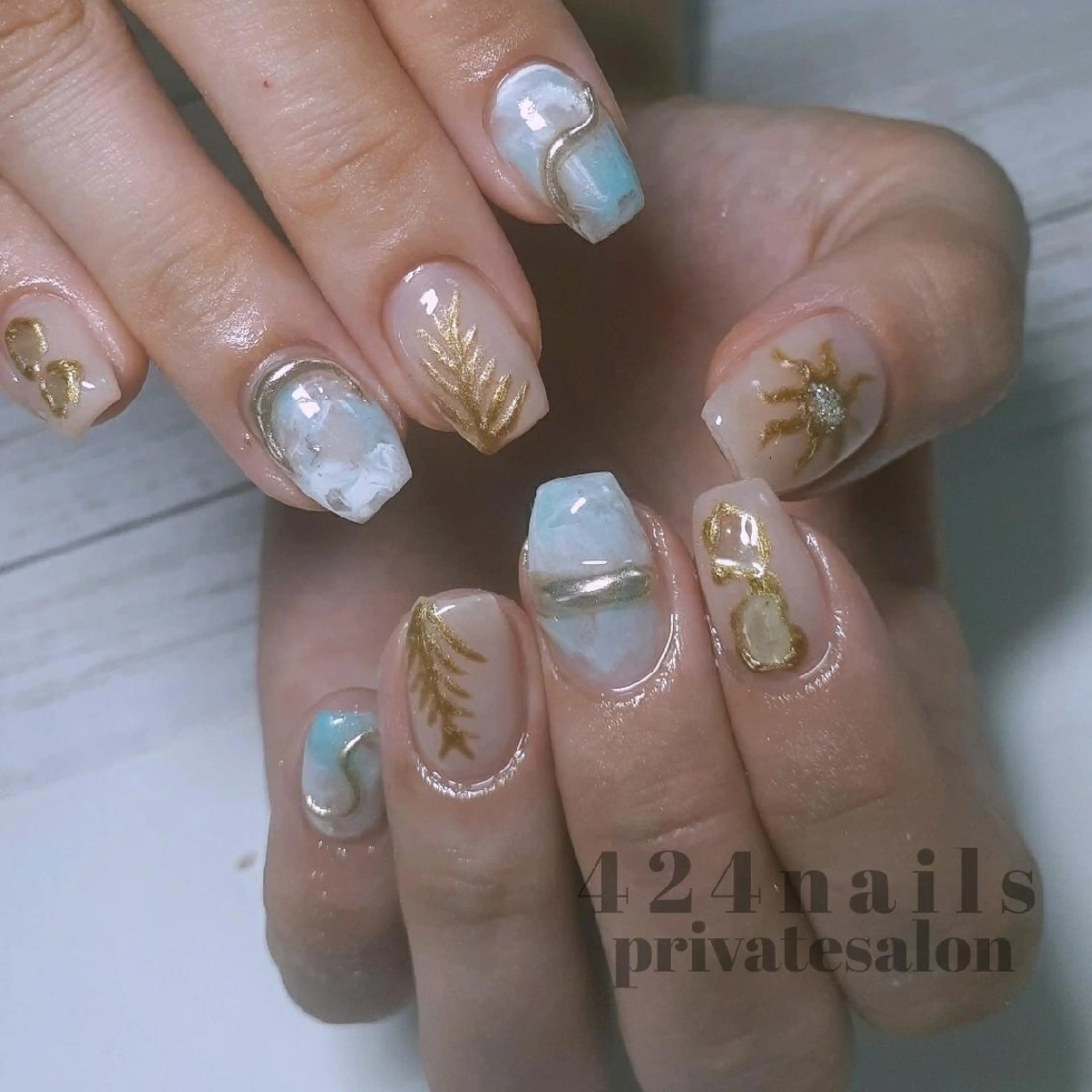 ネイル 424 nailsのネイルデザイン