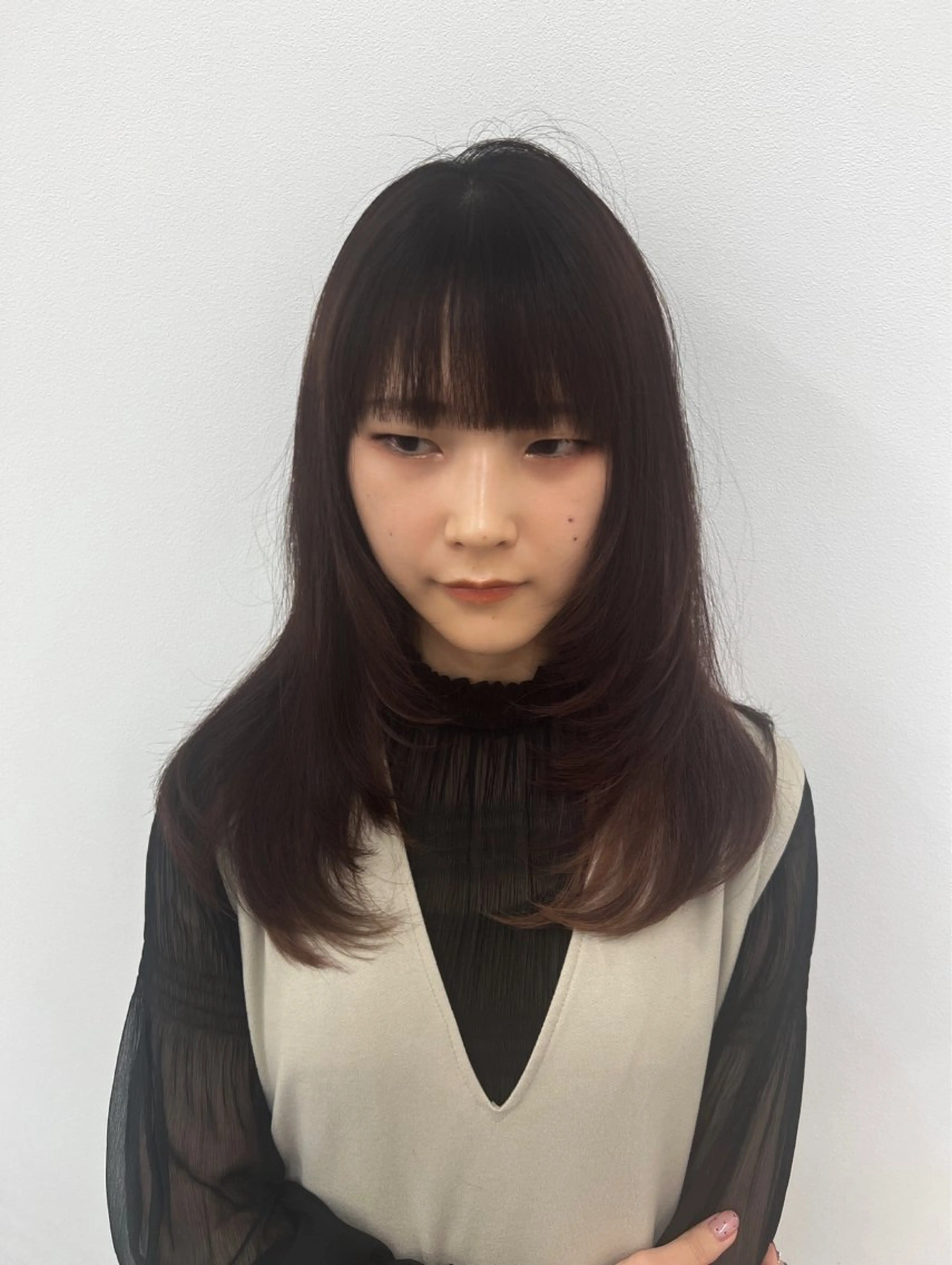 セミロング qualiaクオリア クラモチ　タクミのヘアスタイル