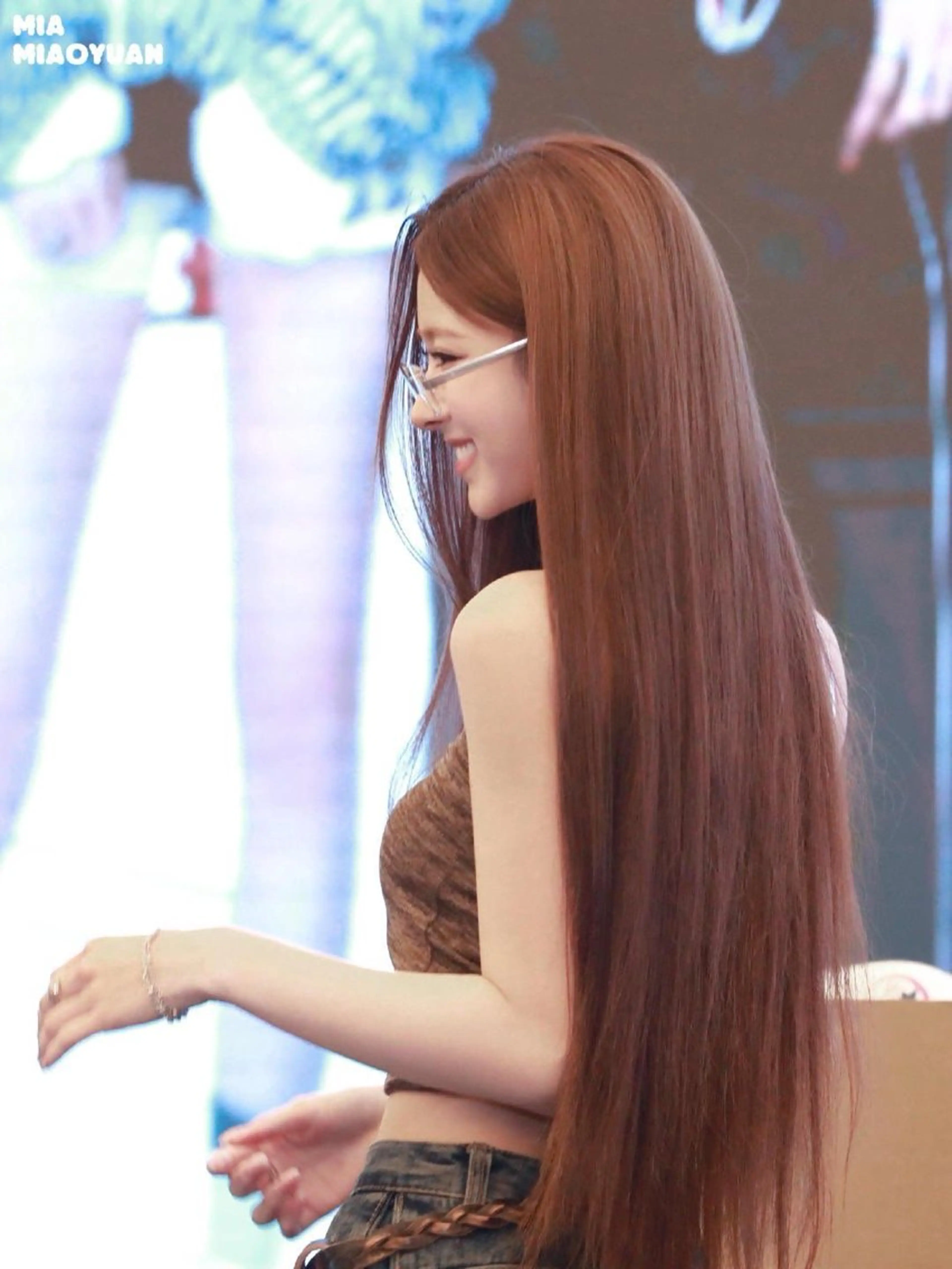 ロング カラー 中韓🇨🇳🇰🇷 🤍TAKAHIROのヘアスタイル