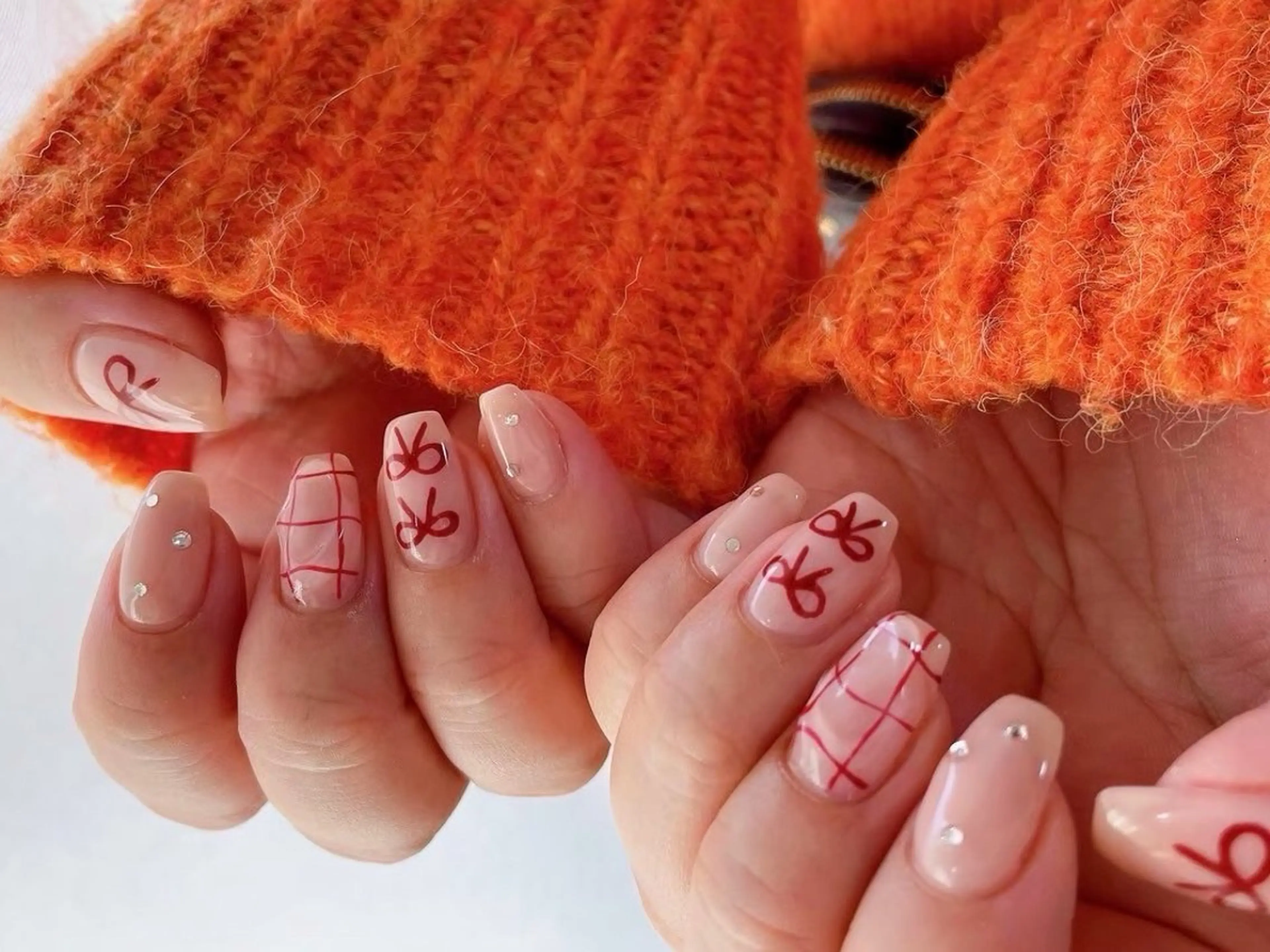 ネイル リボン ハンドネイル kiki nail &brow二子玉川の眉毛・アイブロウイメージ