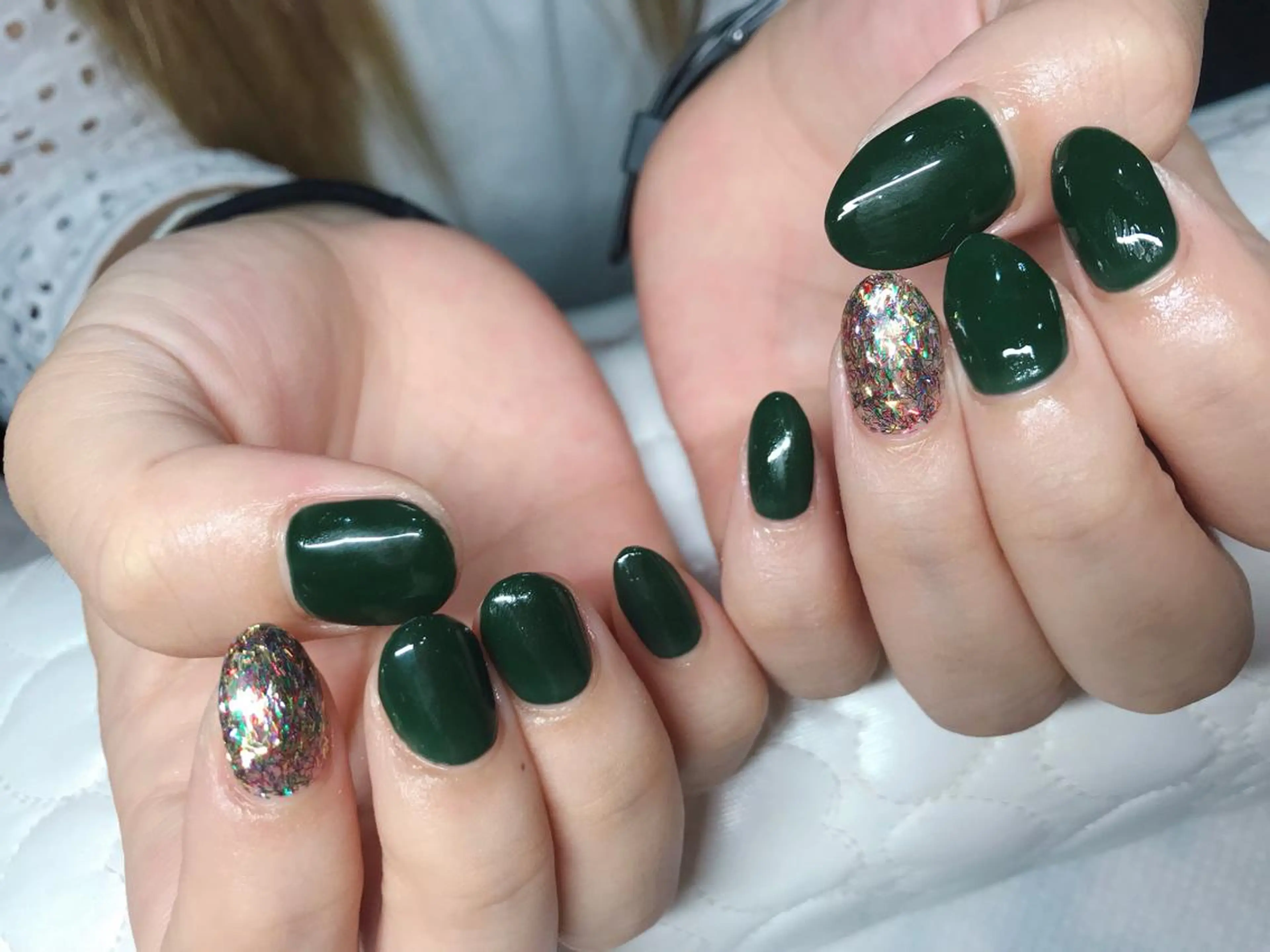 ネイル グリーン ガール ネイルサロンのネイルデザイン