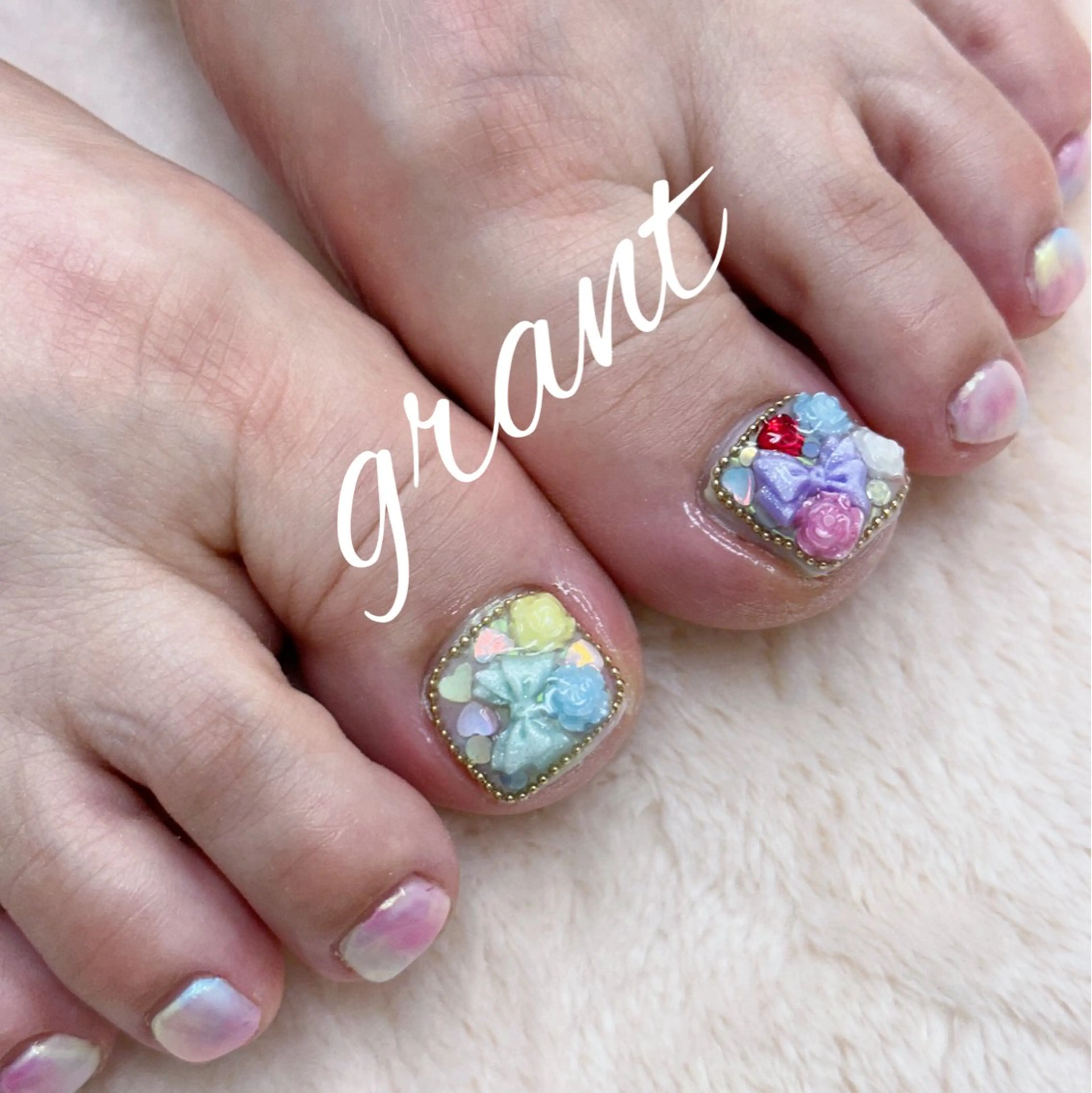 ネイル フットネイル フットネイル nailsalon grantのネイルデザイン