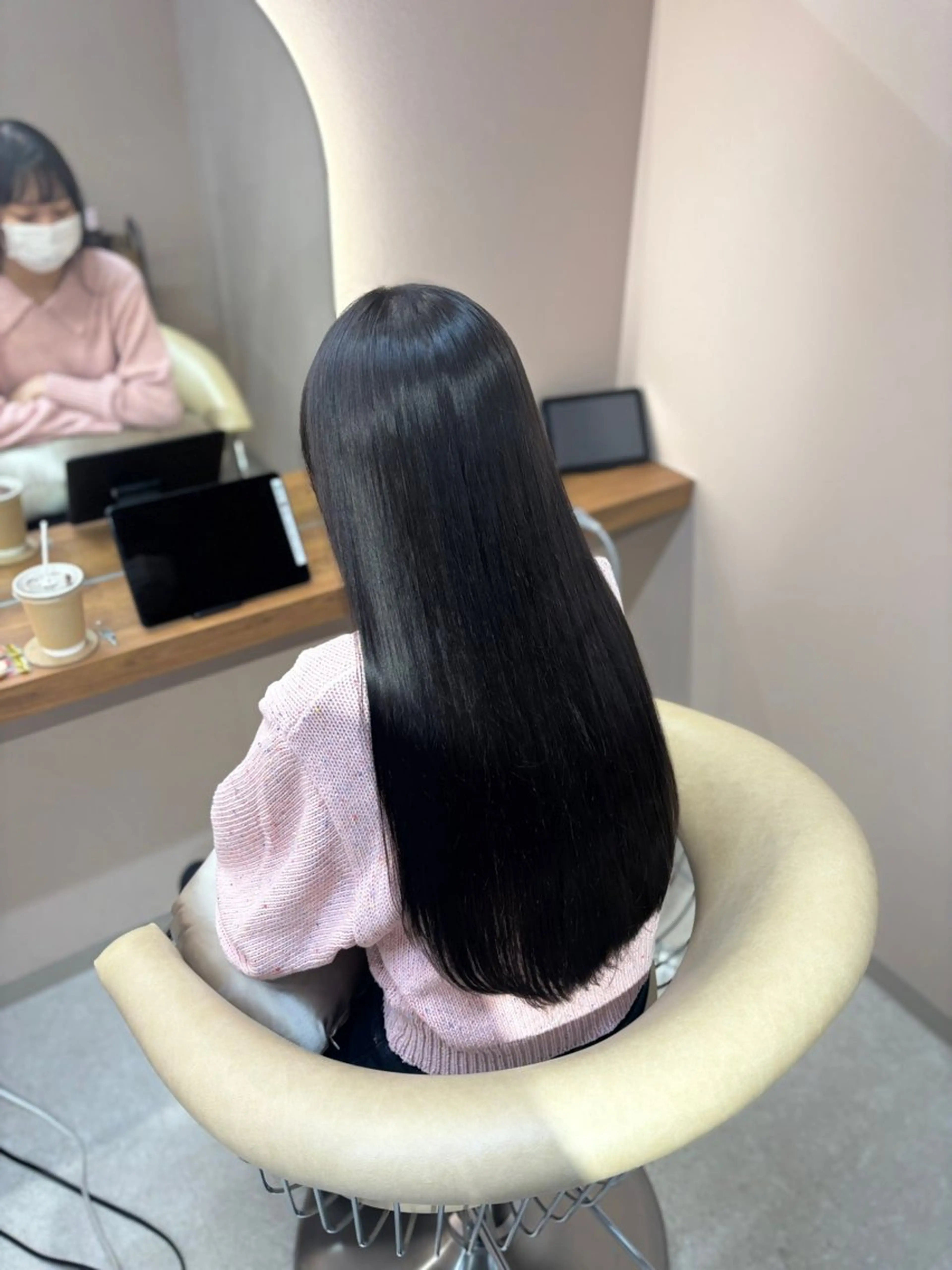 ロング カラー ヘアカラー ROCCOeast AKARIのヘアスタイル