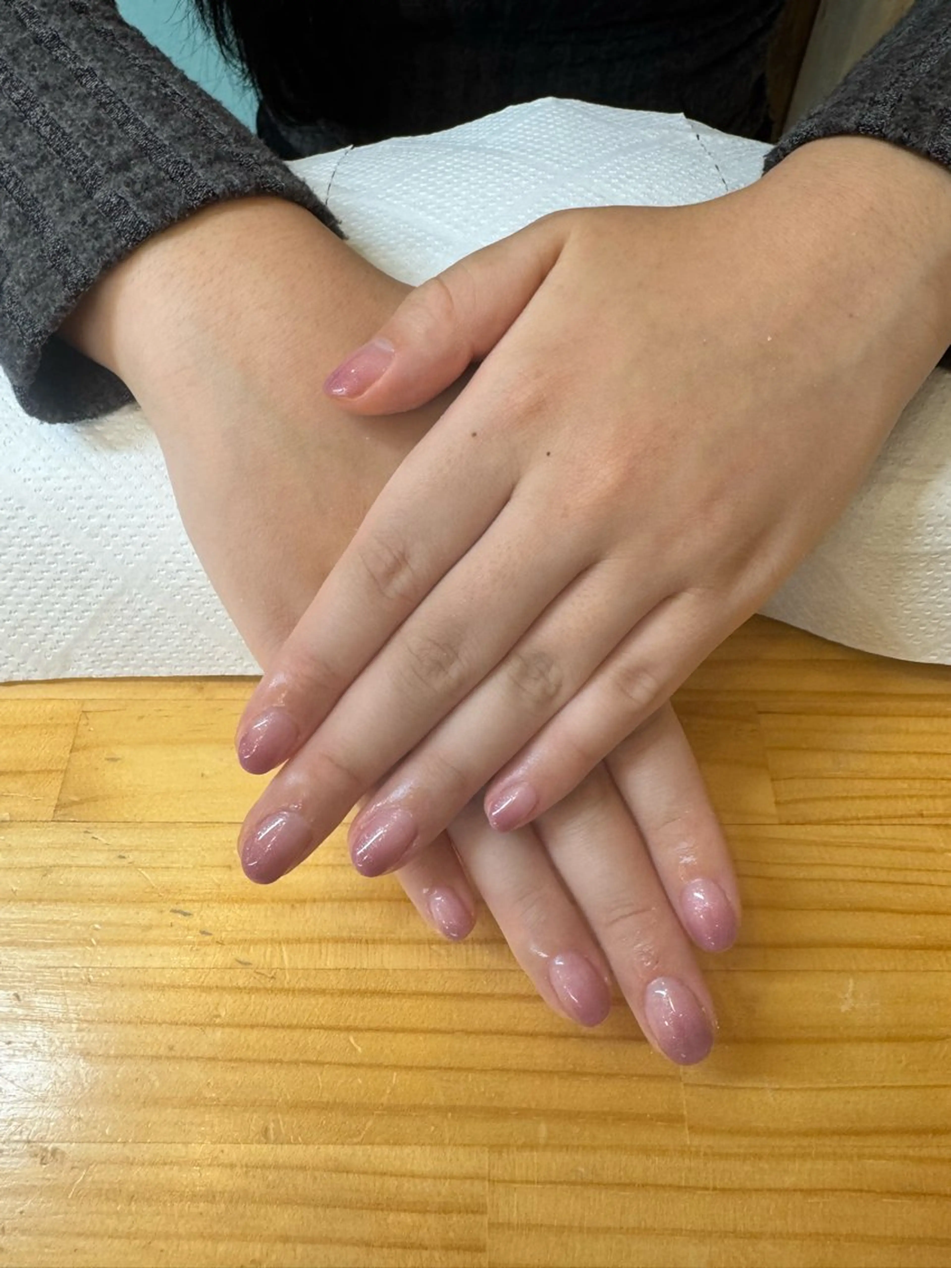 カラー ピンクカラー 小西 美桜のネイルデザイン