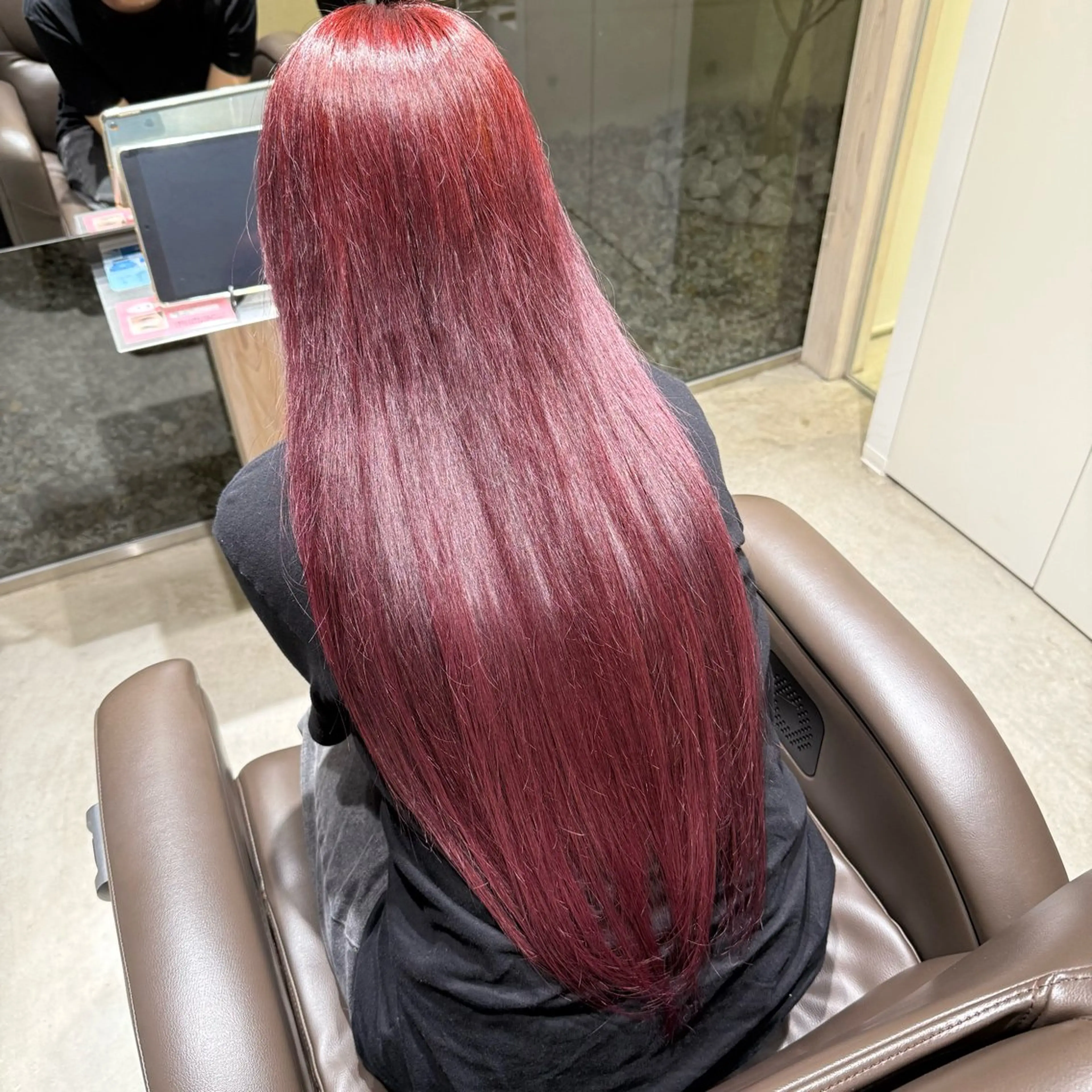 ロング 甚野 彩菜のヘアスタイル