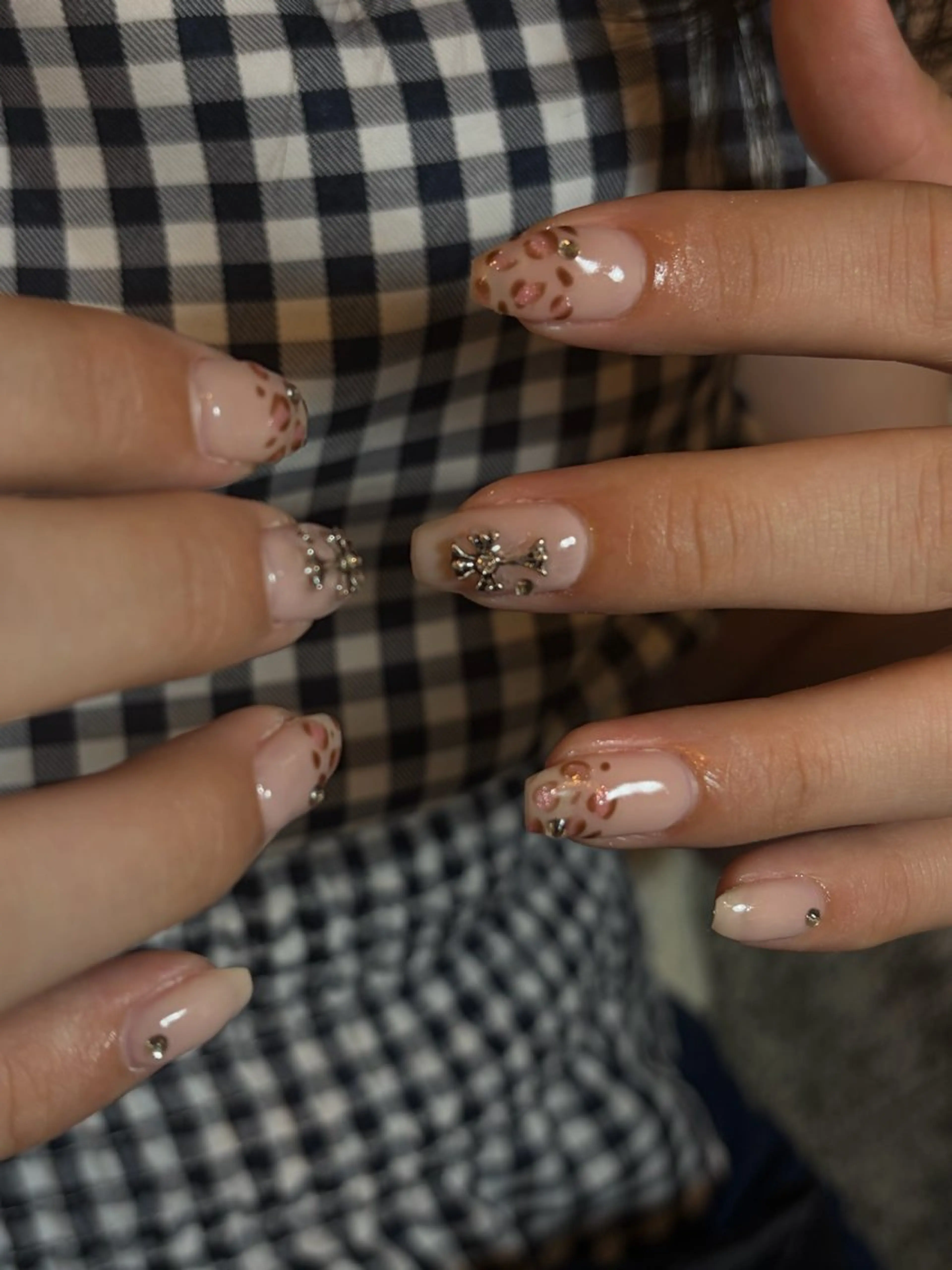 カラー ハンドネイル D.dnail Reinaのネイルデザイン