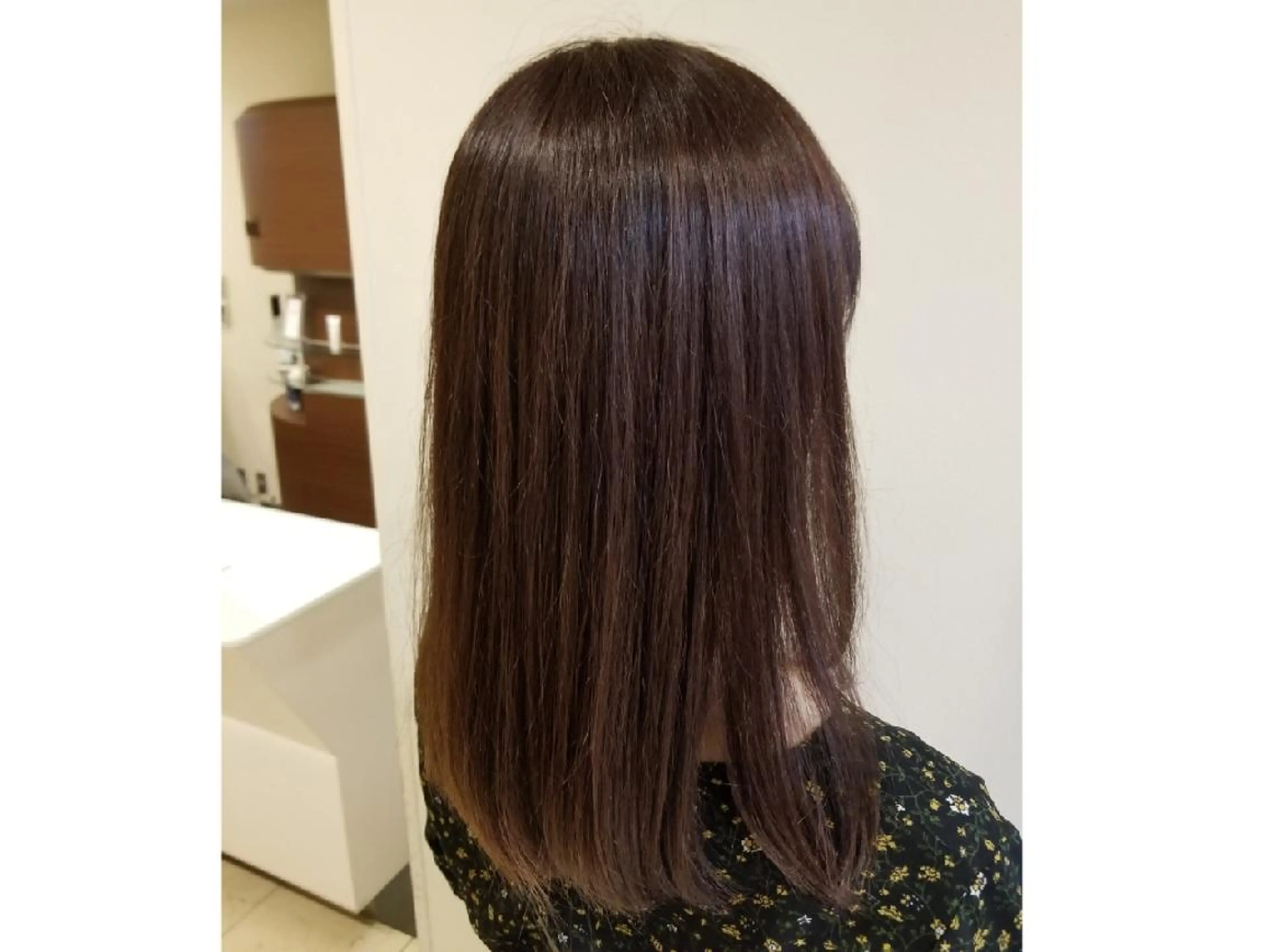 セミロング カラー 渋谷 りなのヘアスタイル