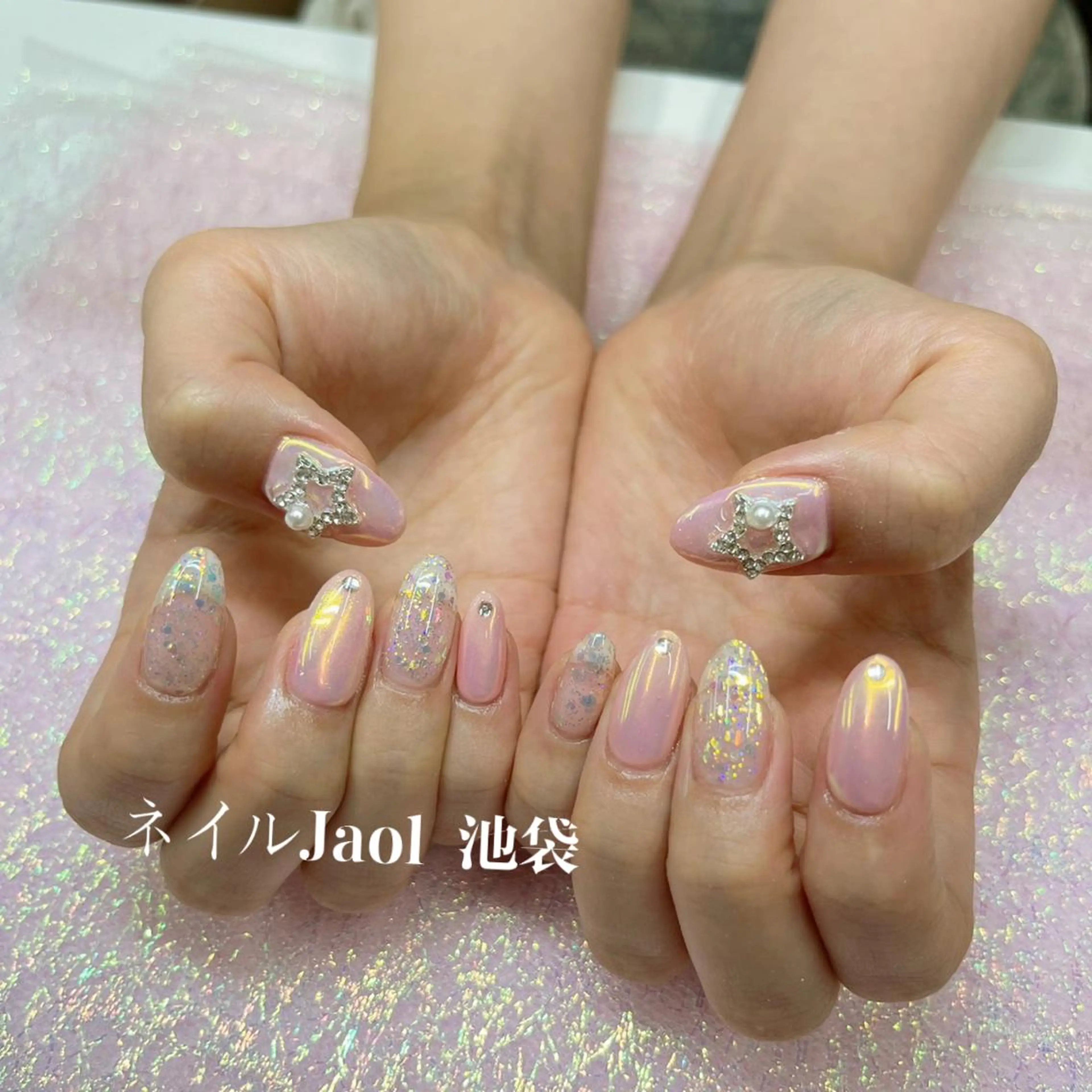 ミディアム ハンドネイル nail jaol池袋店所属・ネイルJaol 池袋のネイルデザイン