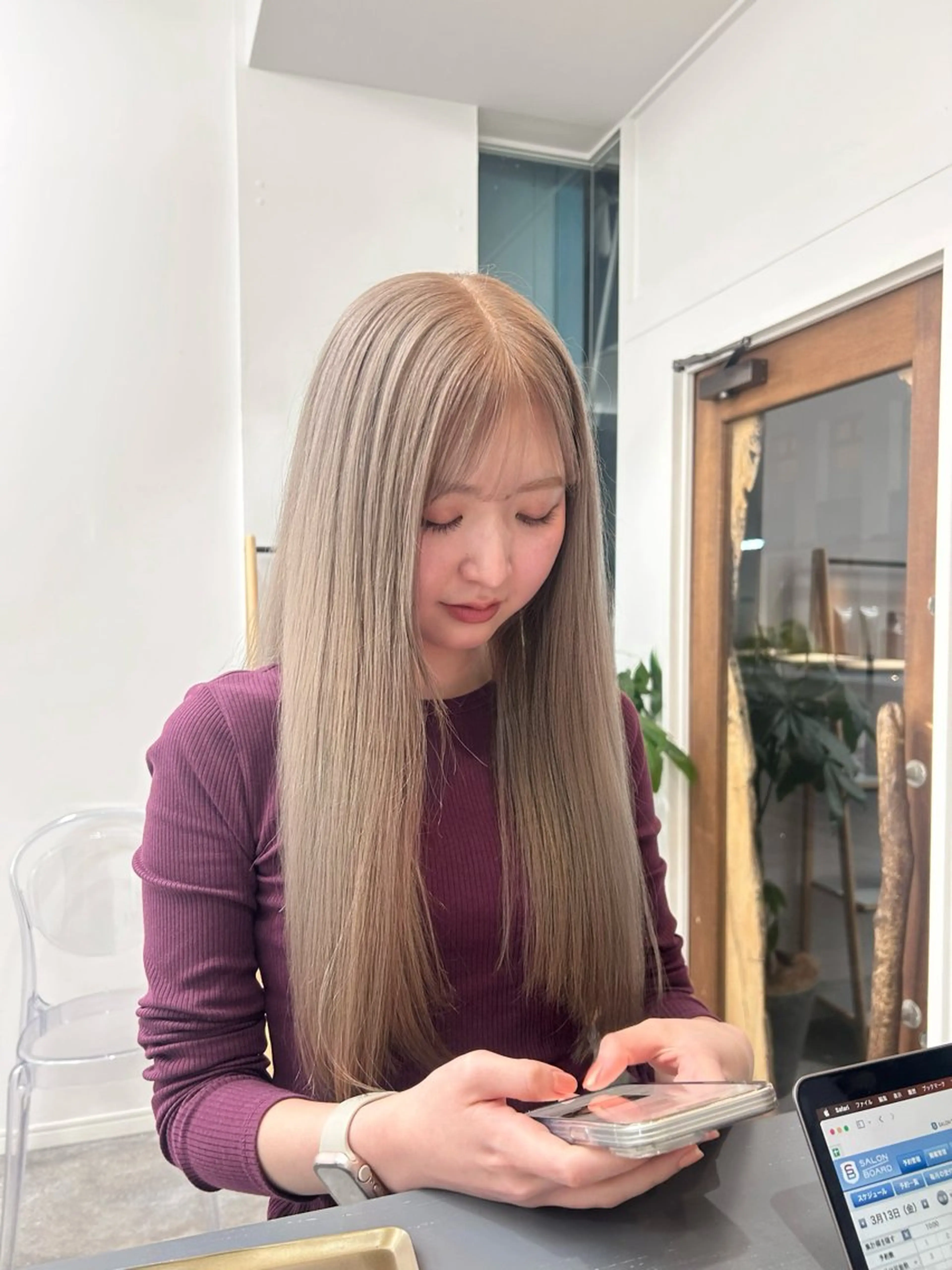 ロング ヘアカラー 金澤 希空のヘアスタイル