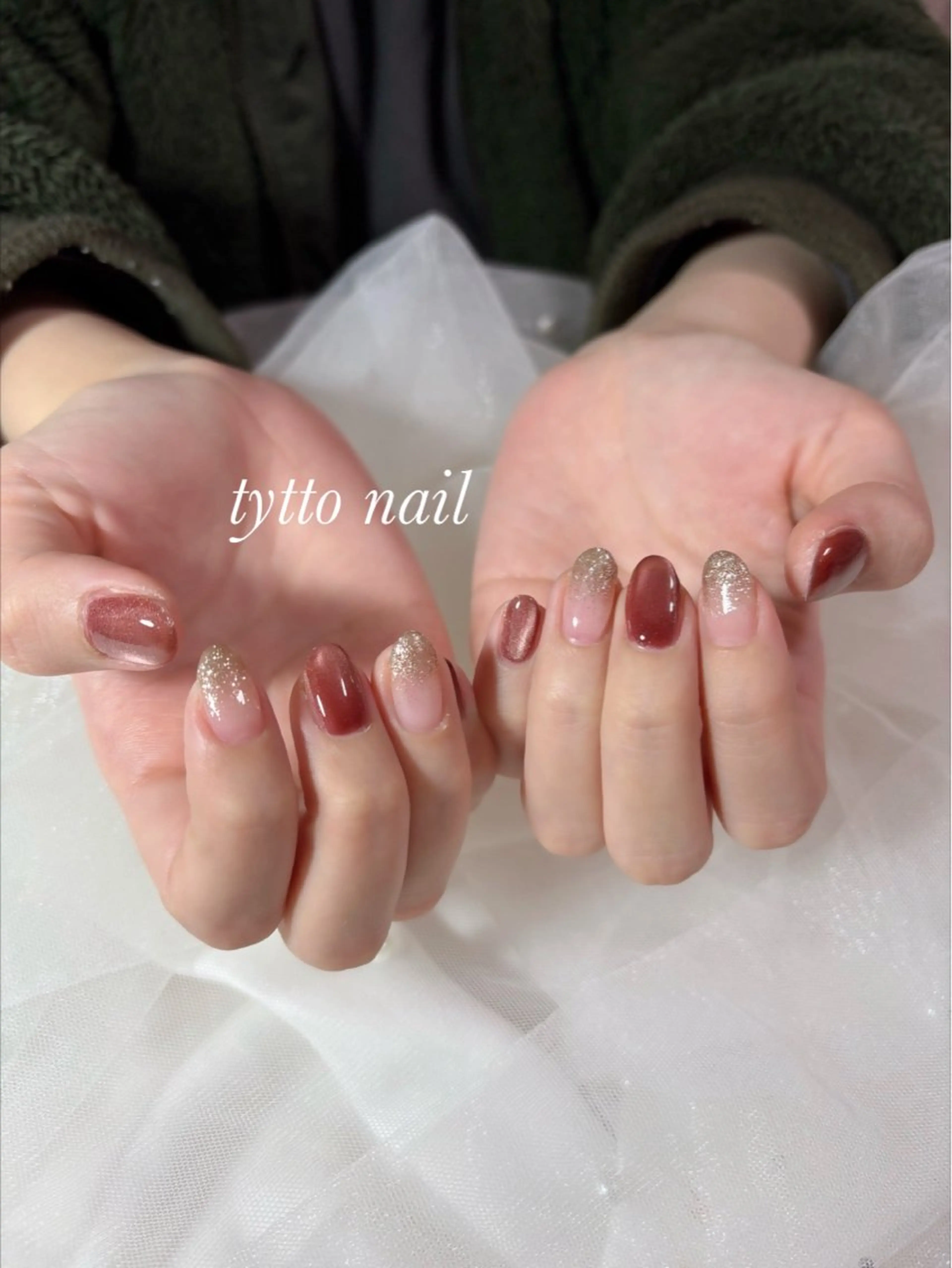 ネイル グラデーション ラメ(グリッター) ラメグラデーション マグネットネイル オフィスネイル tytto nail ❤︎‪‪eri‪‪のネイルデザイン