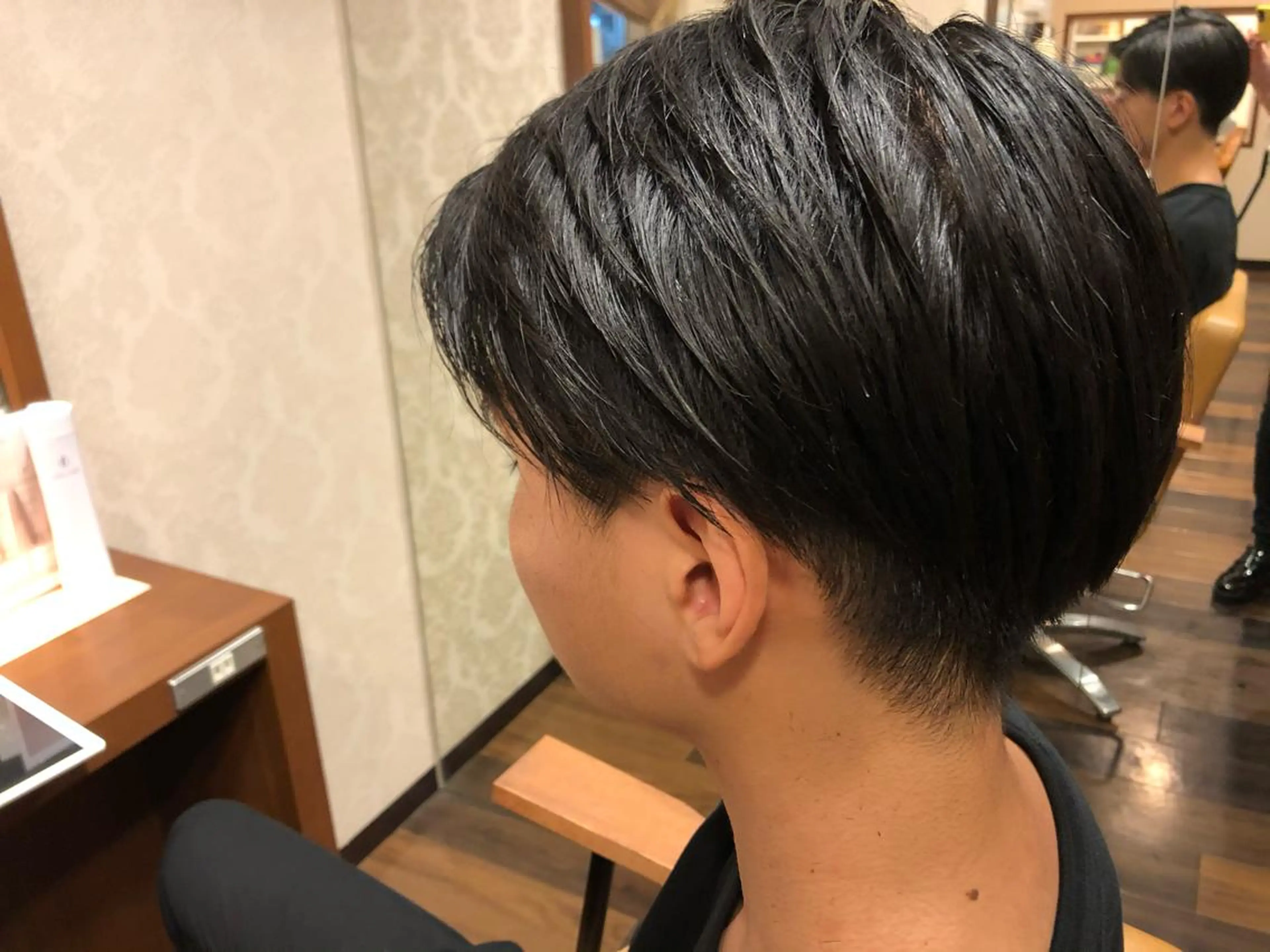 メンズ カット ヘッドスパ みねぎし ふうかのヘアスタイル