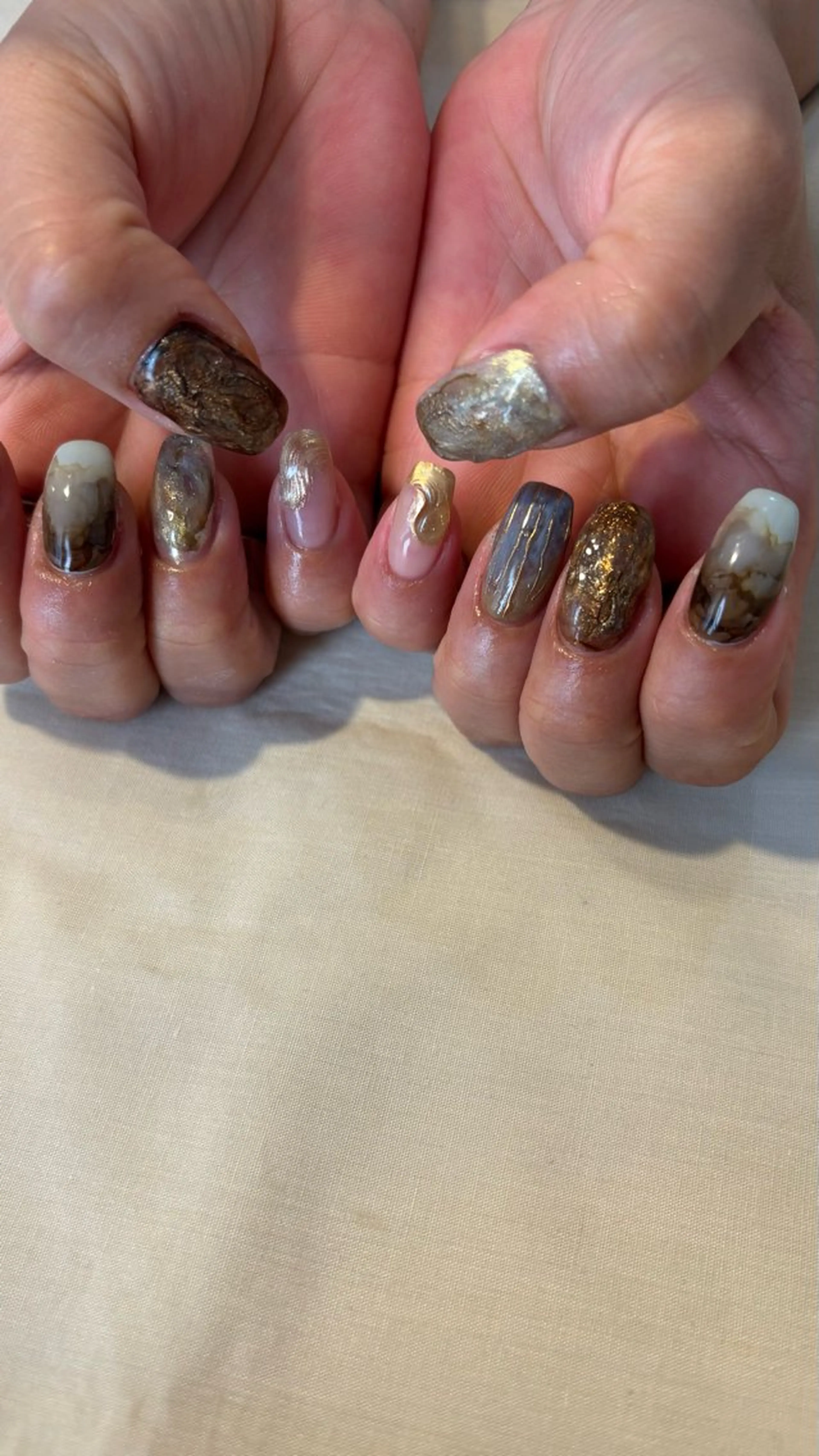 ネイル ハンドネイル Trico Antique所属・岩本 杏のネイルデザイン