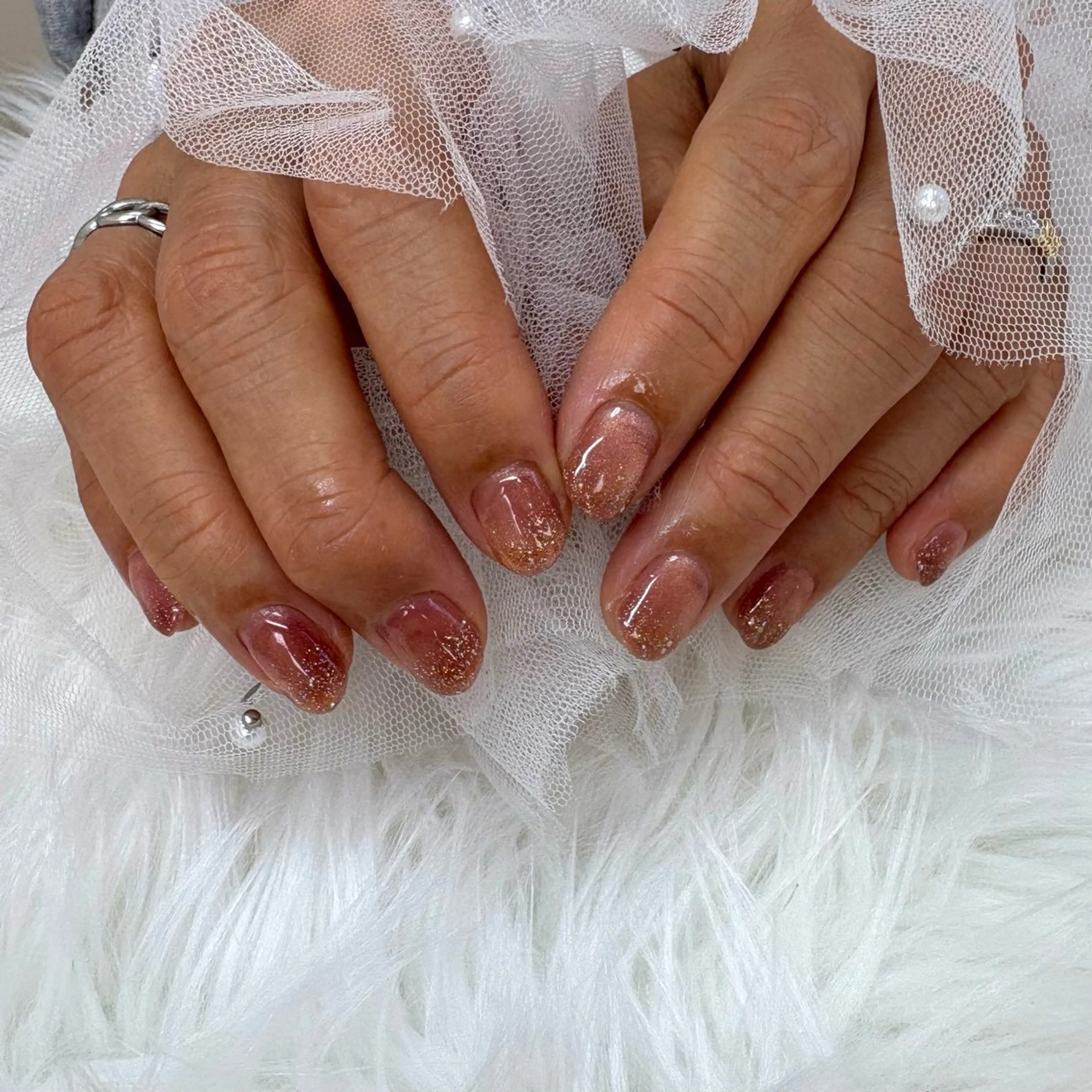 ネイル グラデーション ラメ(グリッター) ラメグラデーション マグネットネイル ハンドネイル SHINE nail salonのネイルデザイン