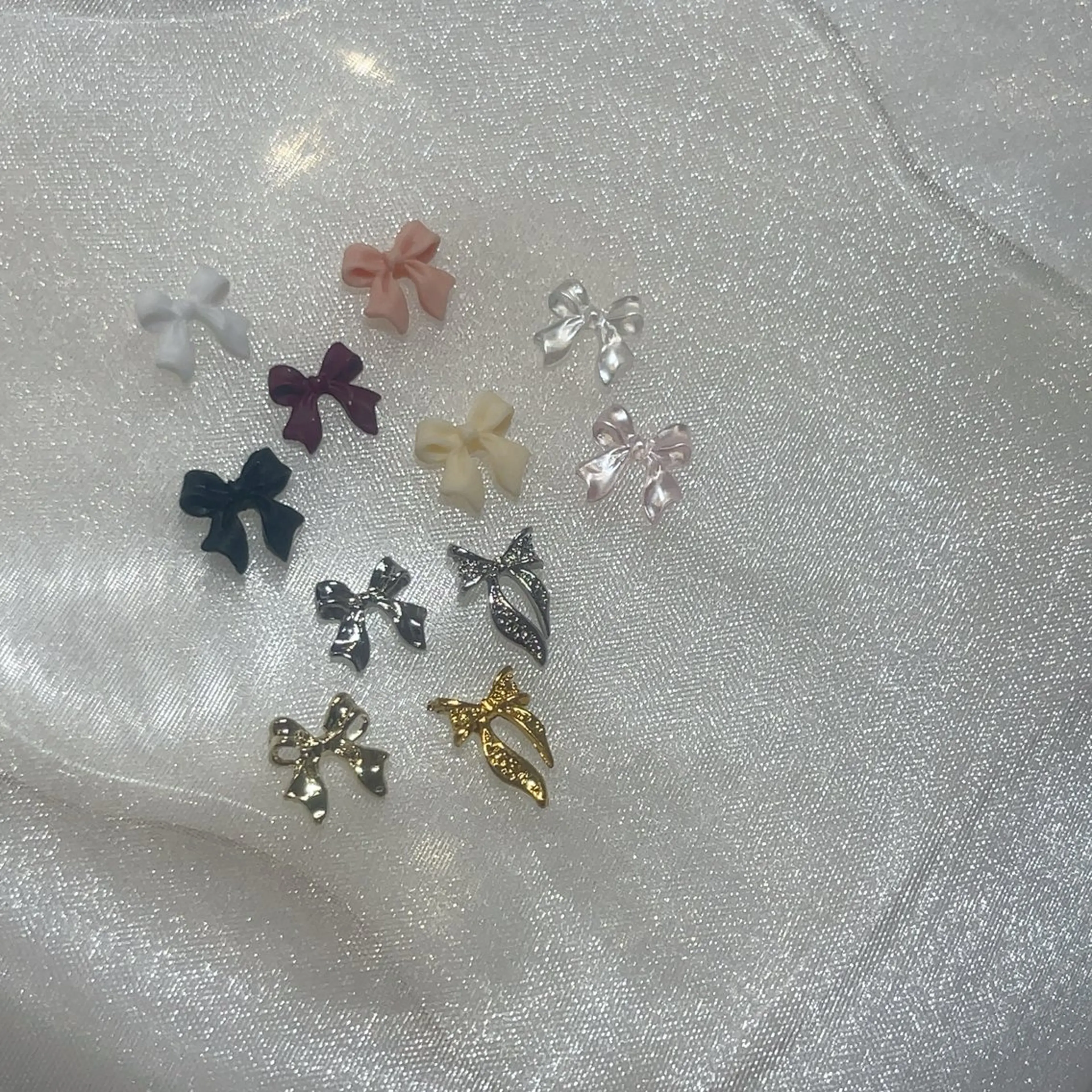 ネイル リボン ハンドネイル ✩.*˚ kanaのネイルデザイン