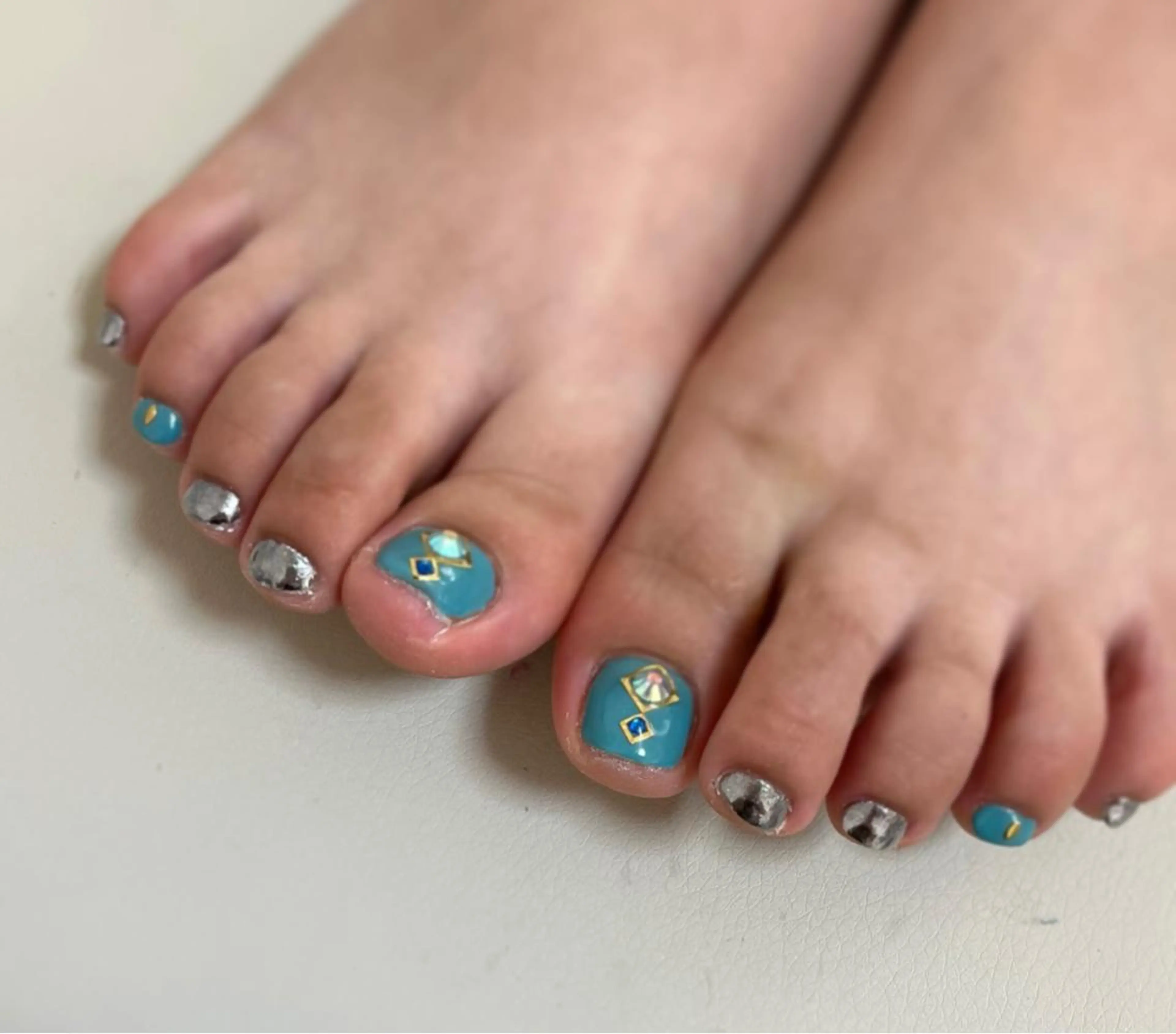 ネイル フットネイル nail M&Tのネイルデザイン